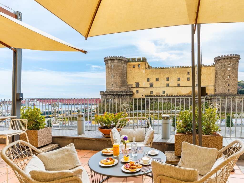 Mercure Napoli Angioino Centro - Image 3