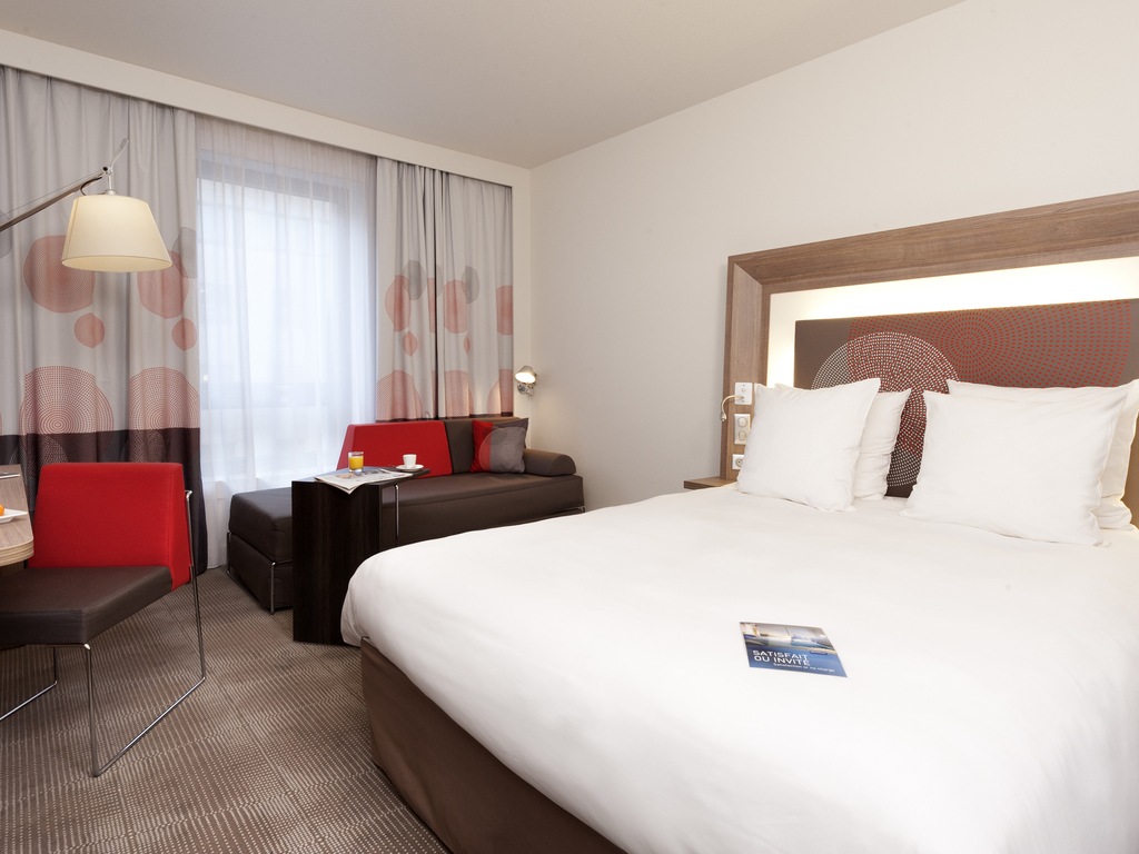 Novotel Parigi Rueil Malmaison - Image 1