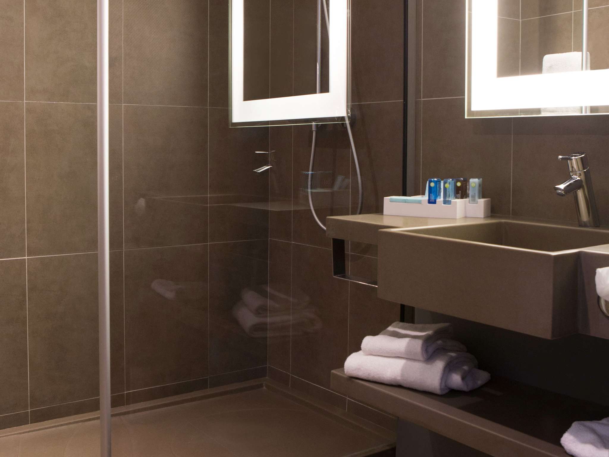 Foto - Novotel Paris Rueil Malmaison