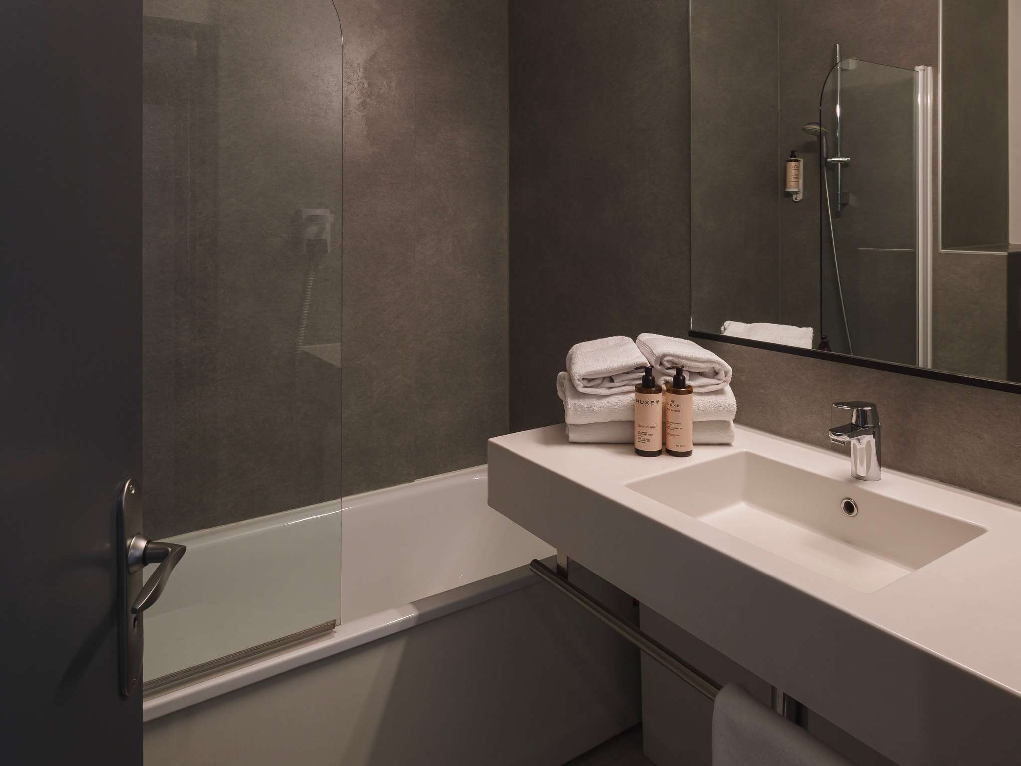 Photo - Hôtel Mercure Lyon Centre Charpennes Parc de la Tête d'Or