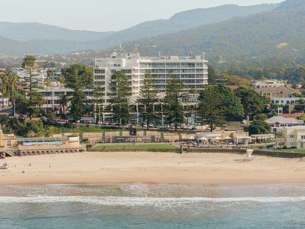 Novotel Wollongong Northbeach - Image 1