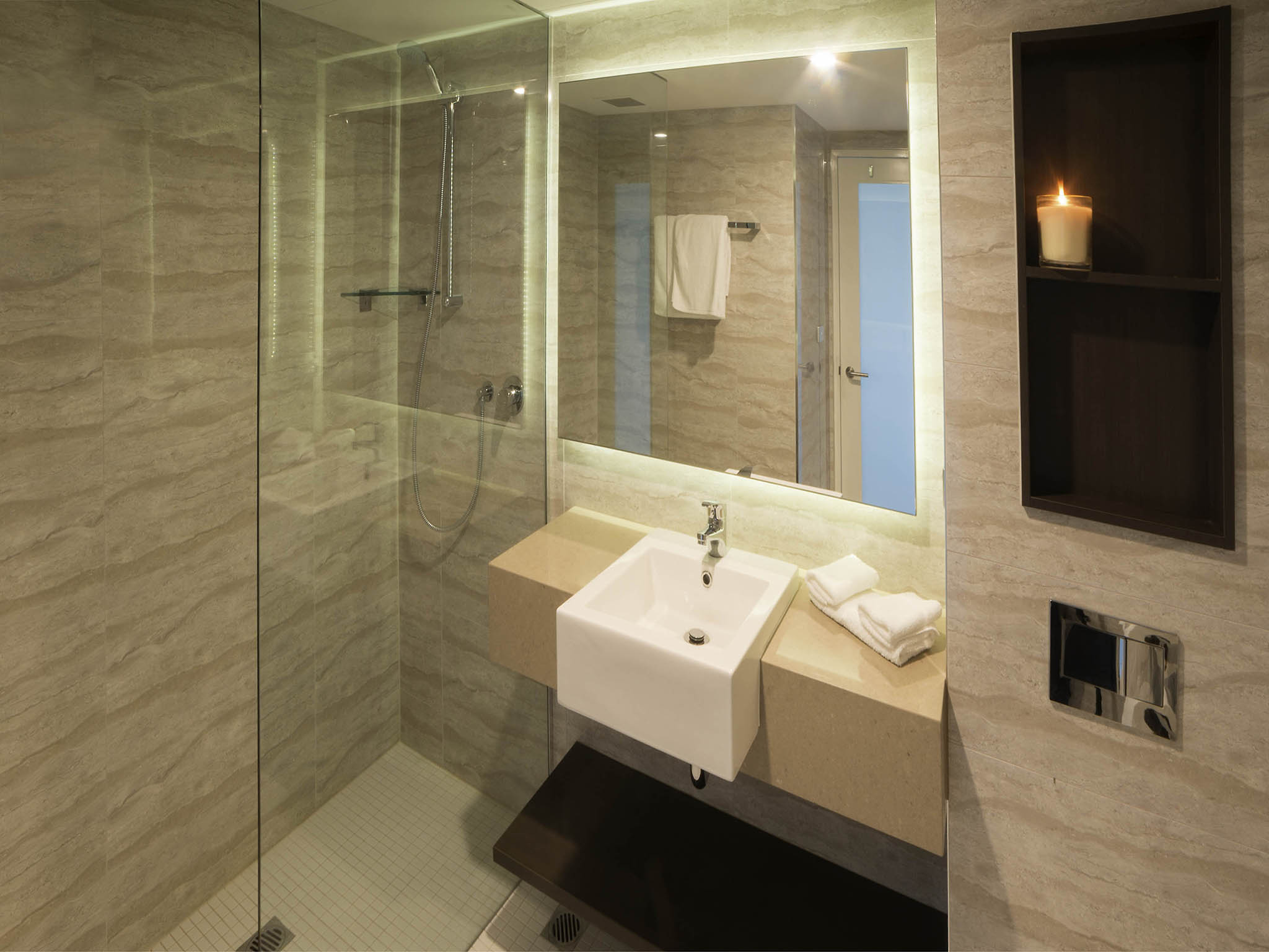 Photo - Novotel Wollongong Northbeach