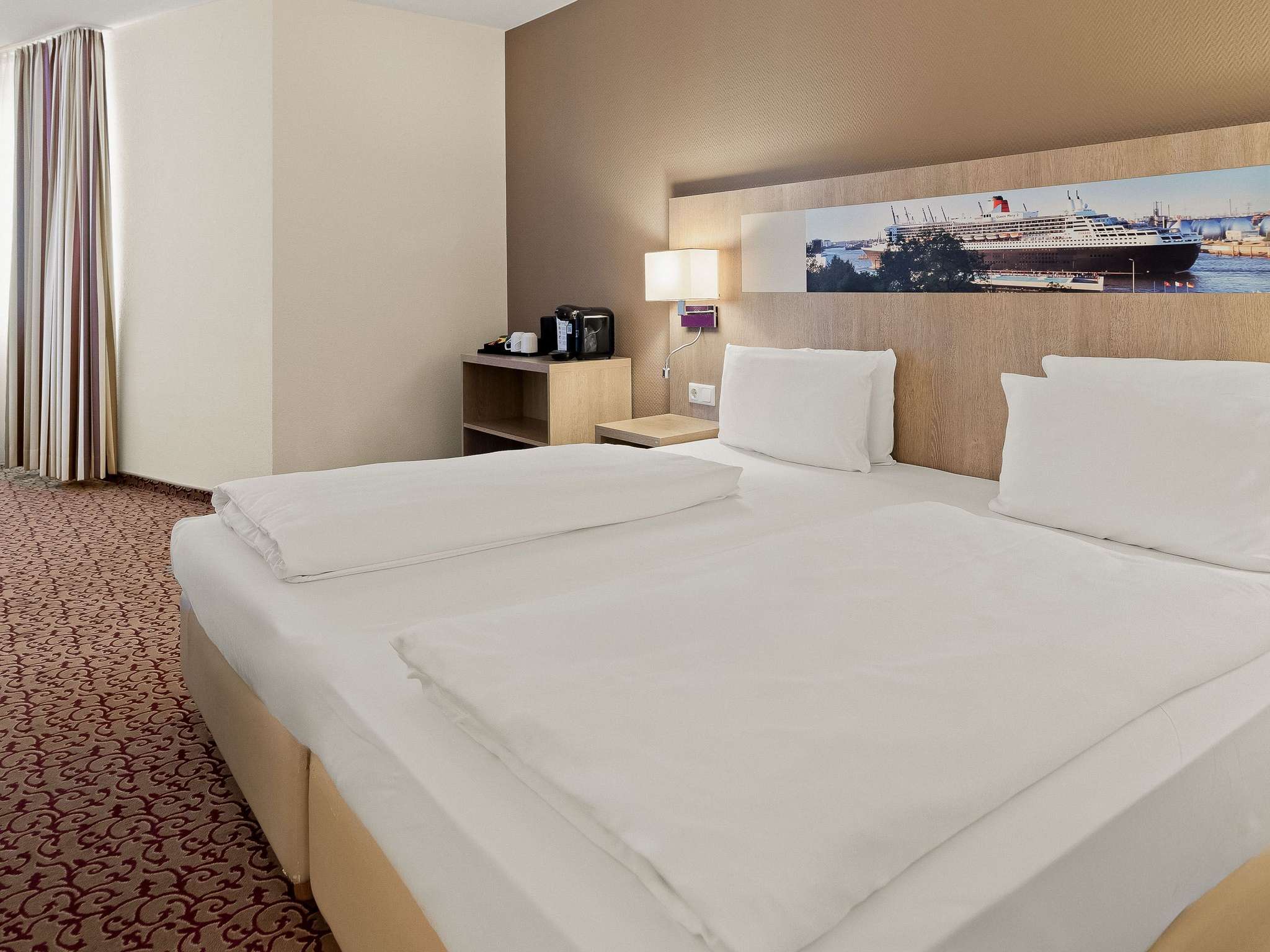 Foto - Mercure Hotel Hamburg am Volkspark