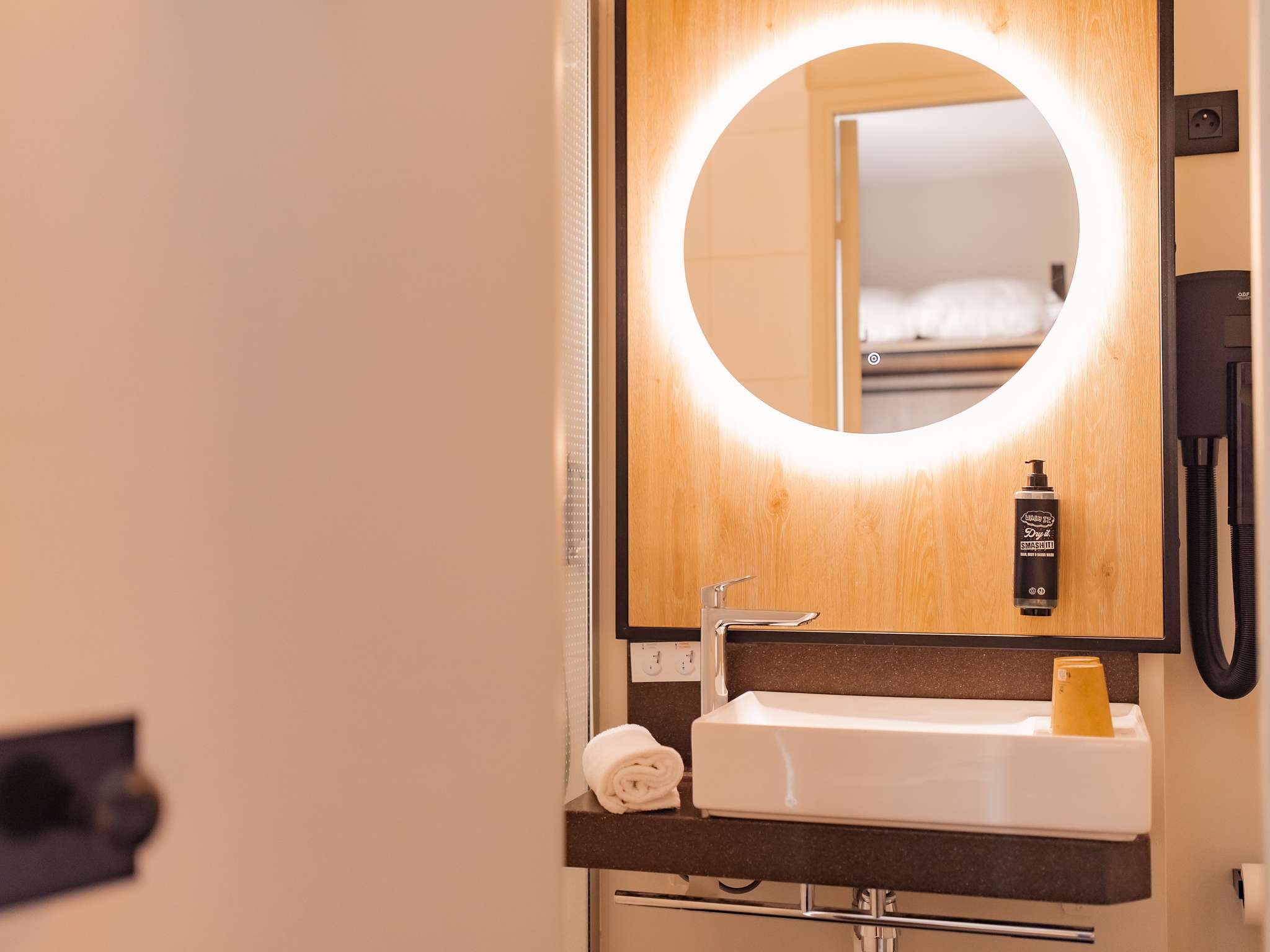 Foto - Ibis Clermont Ferrand A71 A75 La Méridienne