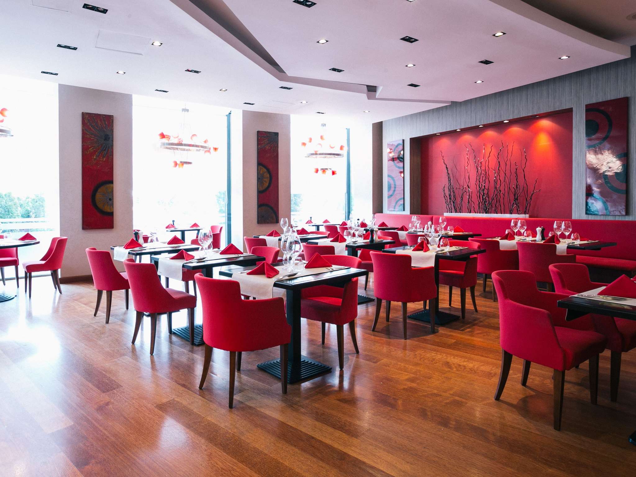 Photo - Pullman Bucharest World Trade Center