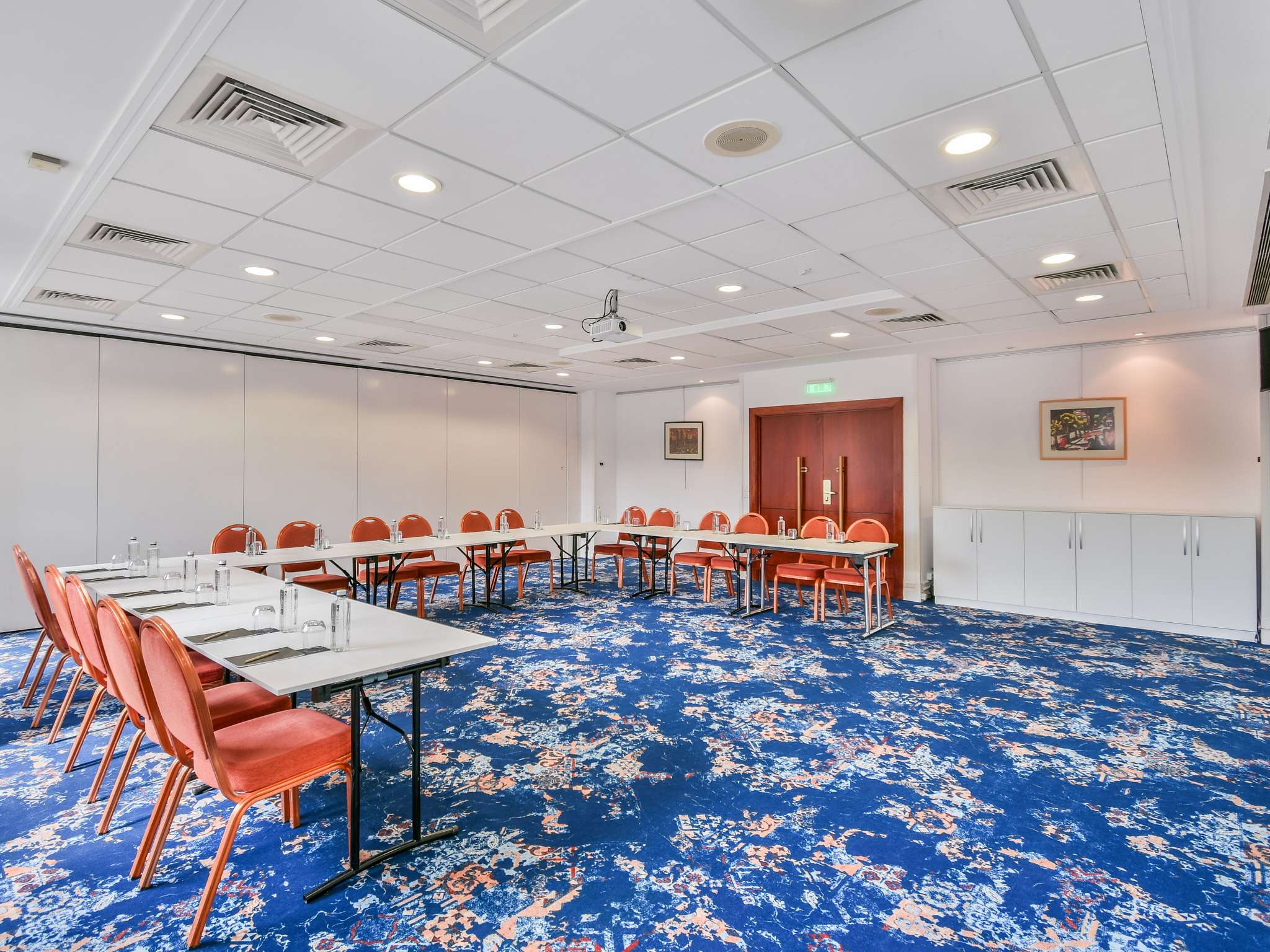 Photo - Pullman Bucharest World Trade Center