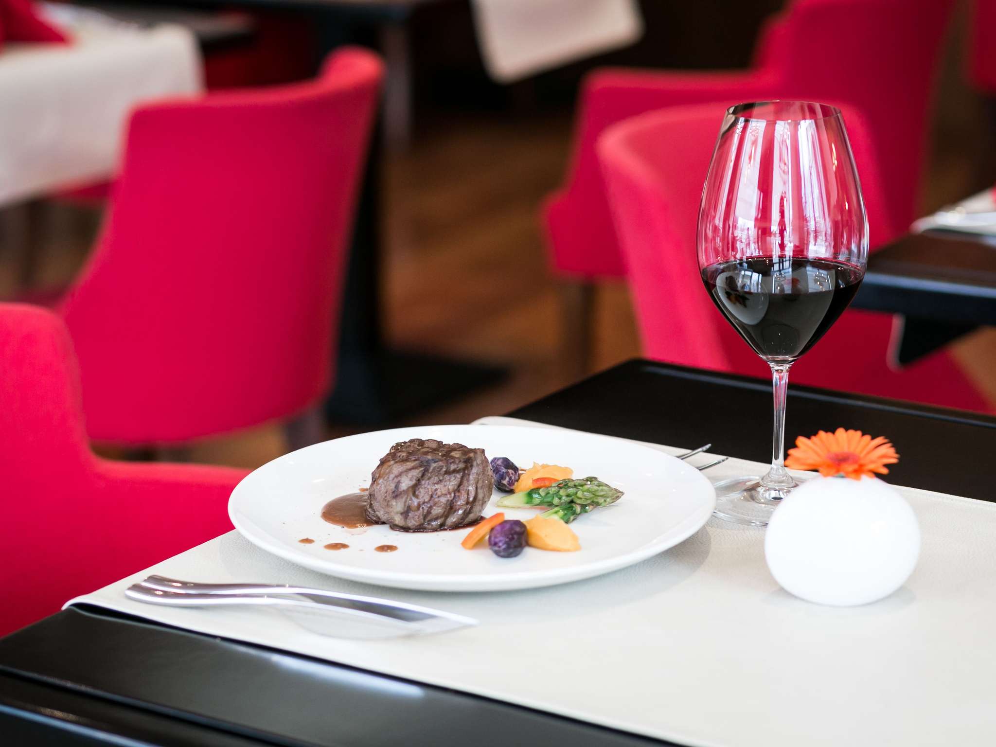 Photo - Pullman Bucharest World Trade Center