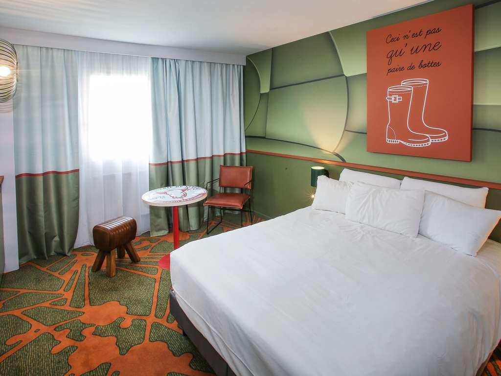 ibis Styles Lisieux Normandie - Image 1