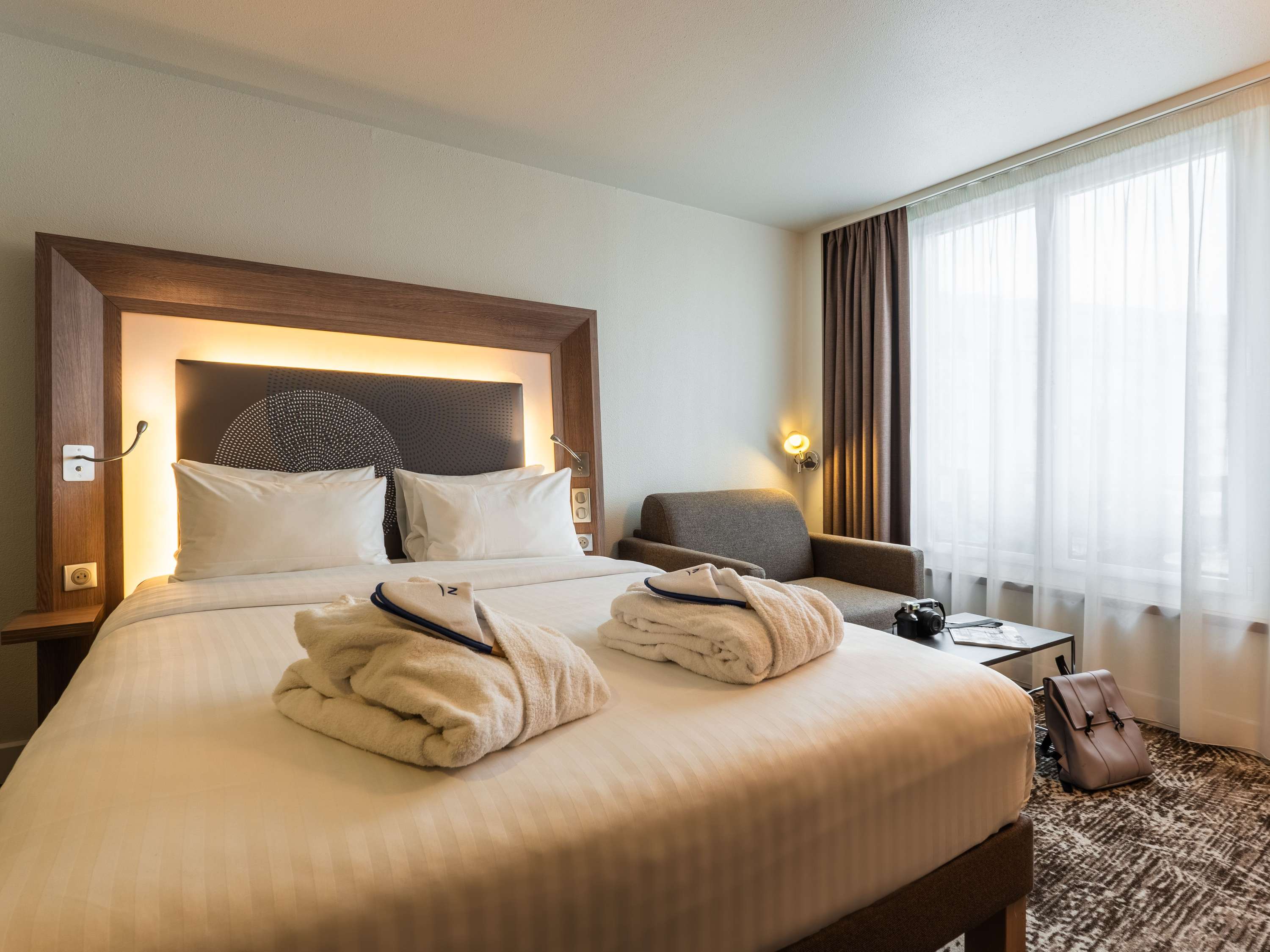 Chambre triple Exécutive lit queen size et canape lit simple — photo 1
