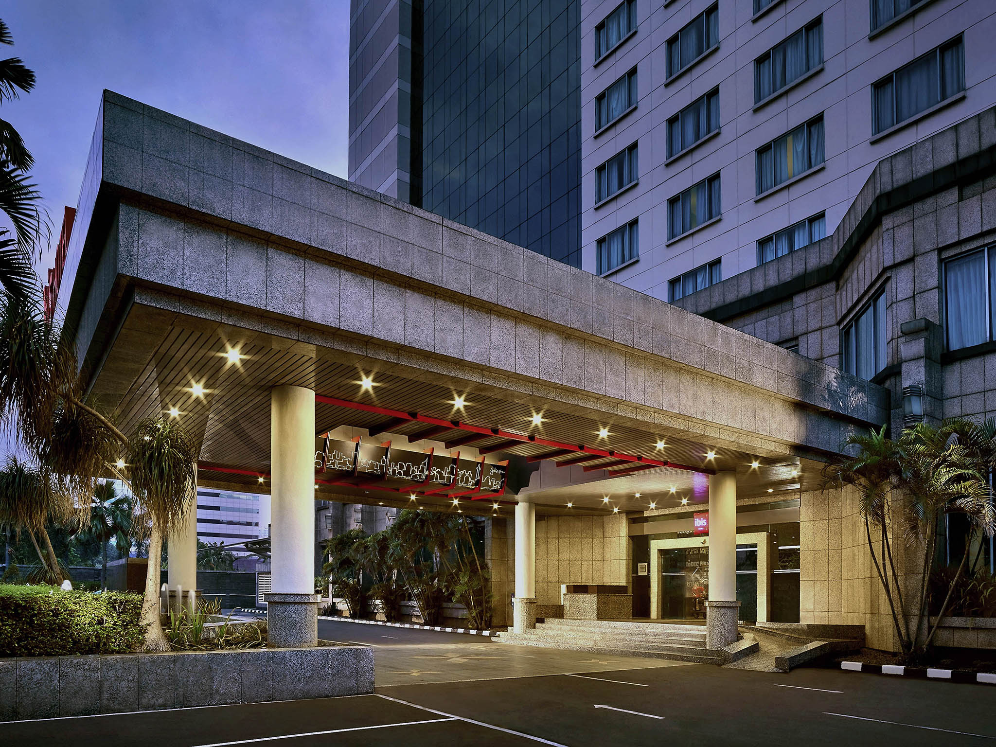  ibis  Jakarta  Slipi Hotel  ekonomi untuk bisnis dan liburan