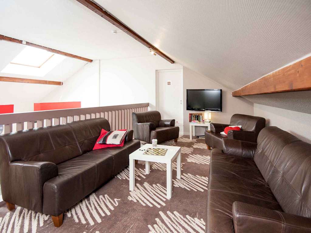 ibis Avallon - Image 4