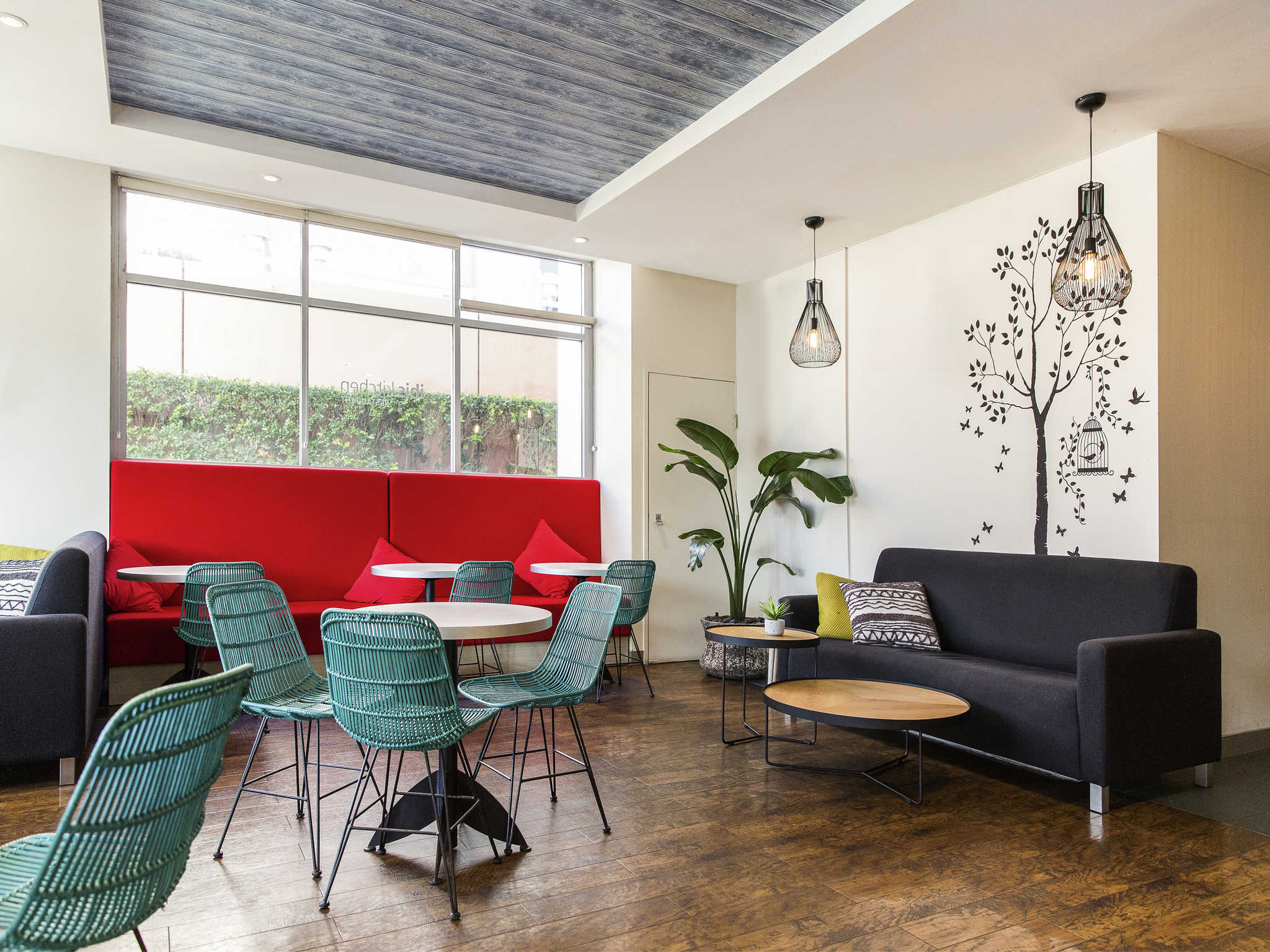 Photo - ibis Sydney Darling Harbour