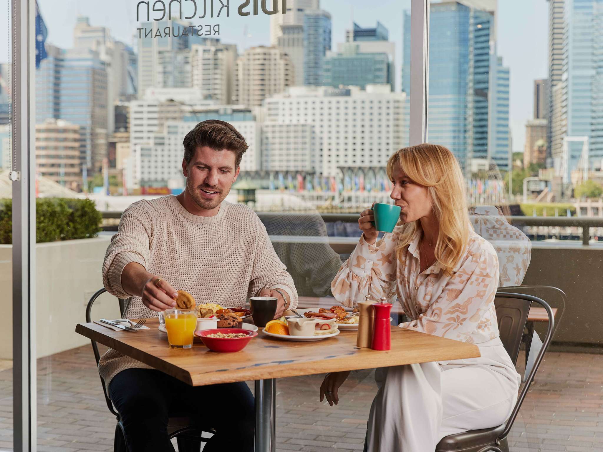 Photo - ibis Sydney Darling Harbour