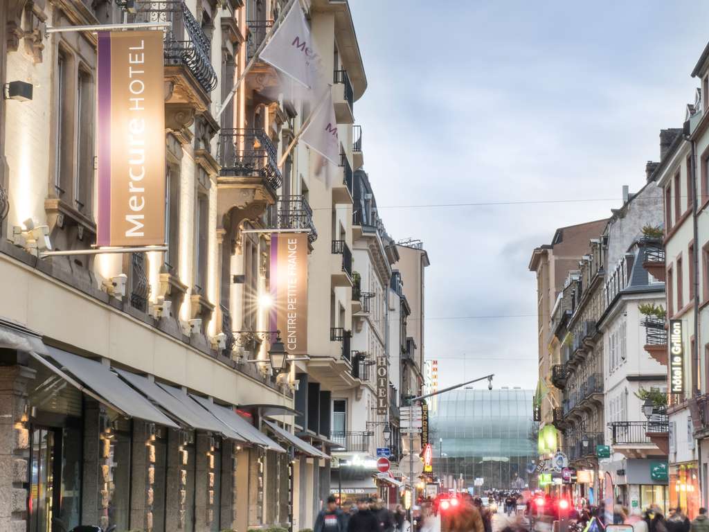 Albergo Mercure Strasbourg Centre Petite France - Image 1