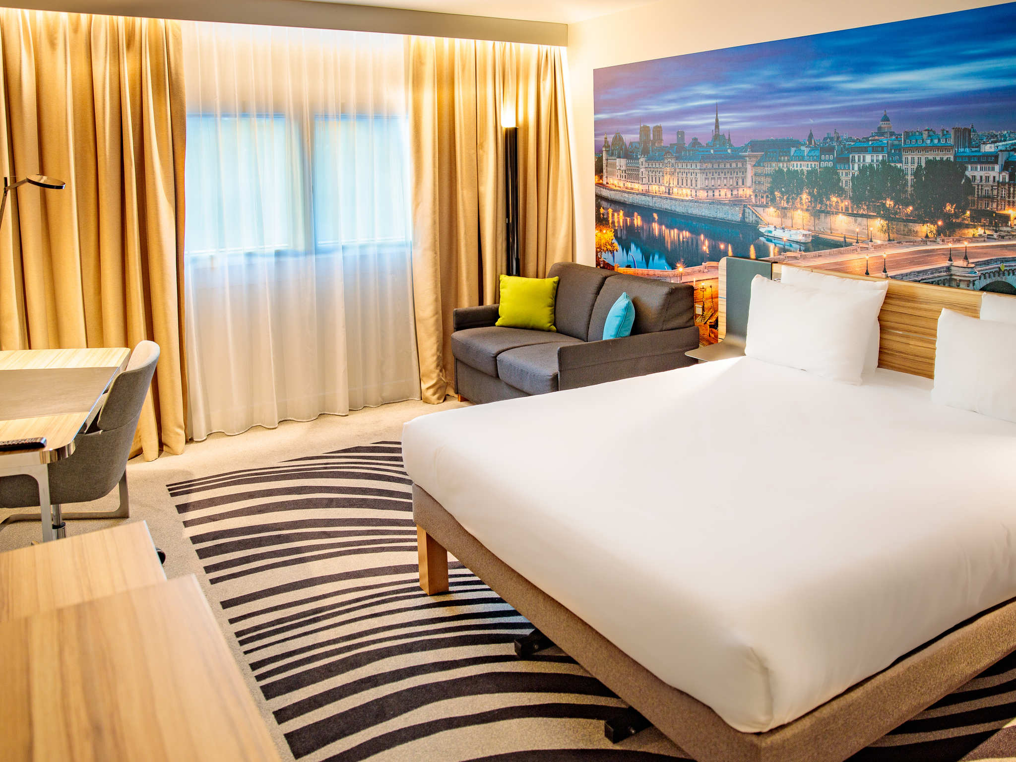 Hôtel à Paris Novotel Paris 14 Porte d'Orléans AccorHotels