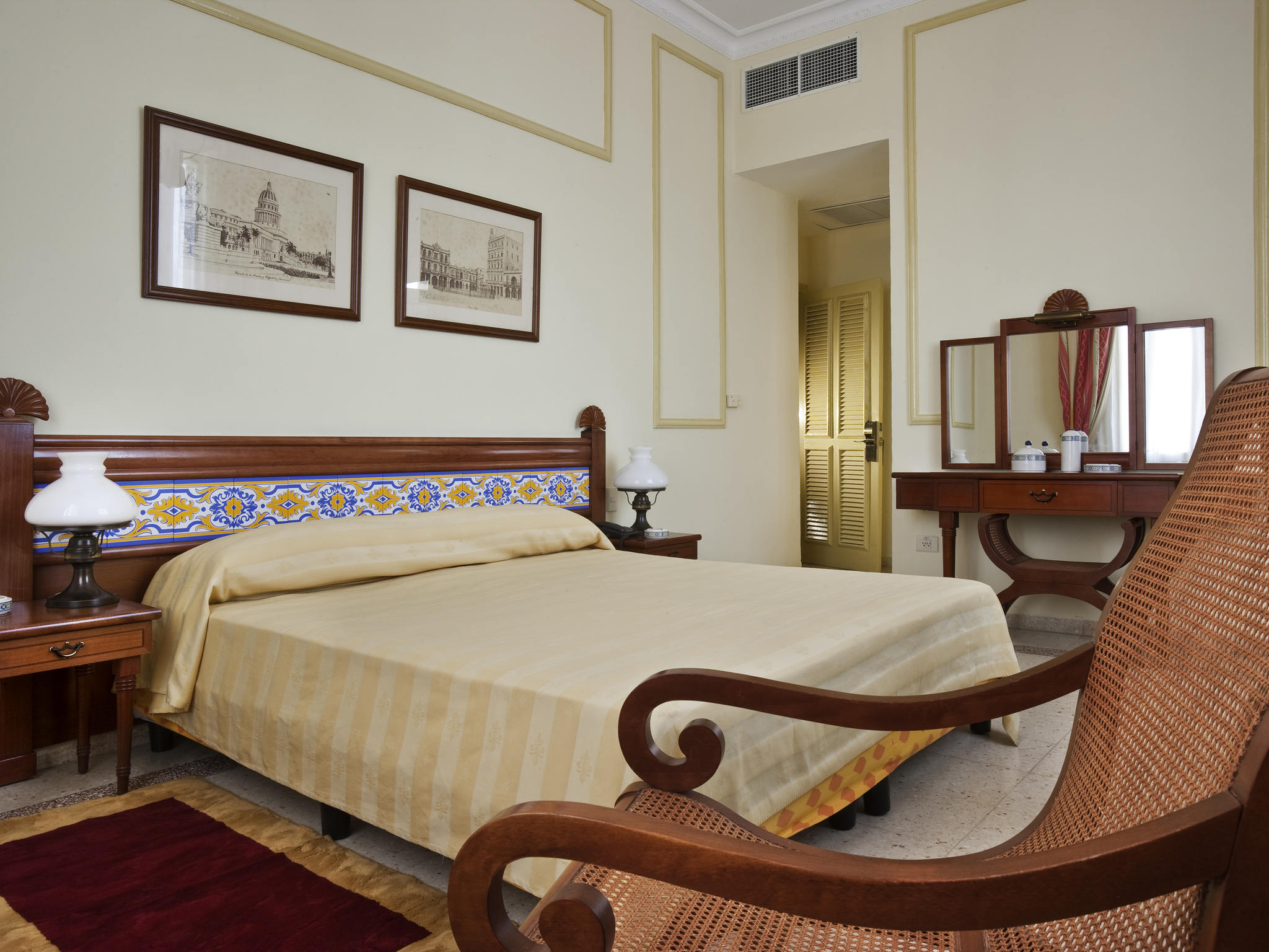 Hotel in HAVANA - Hotel Mercure Sevilla Havane