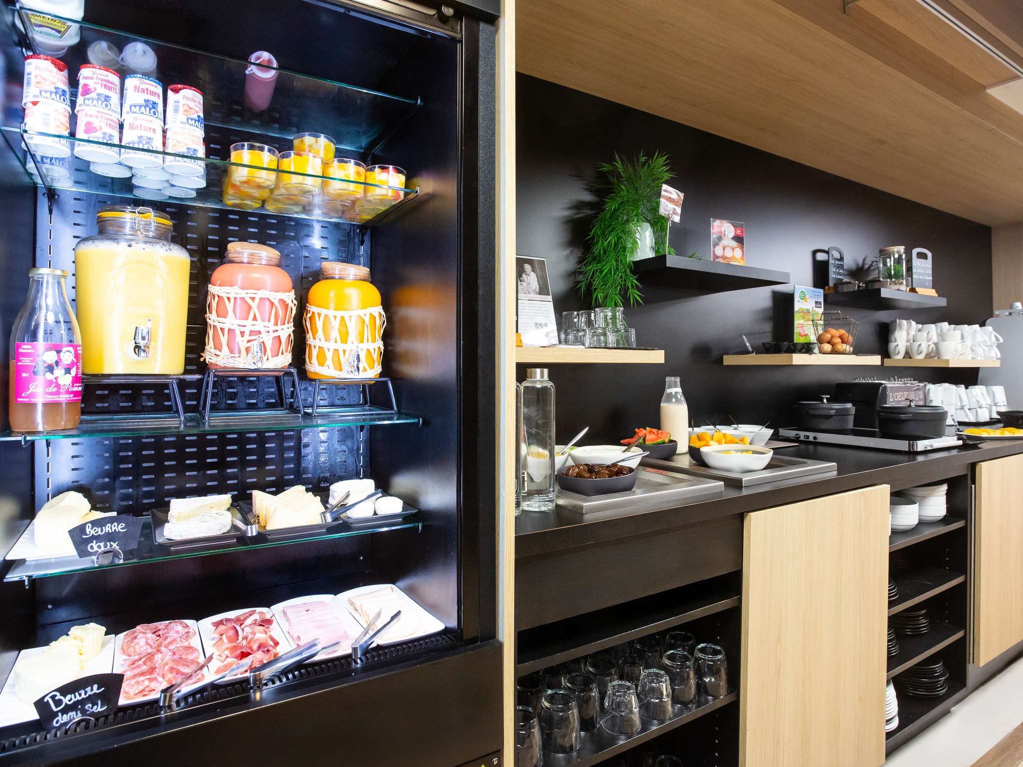 Photo - Hotel De Bourbon Grand Hotel Mercure Bourges