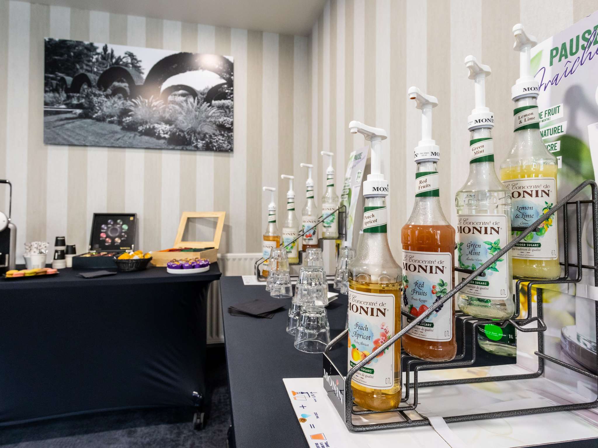 Photo - Hotel De Bourbon Grand Hotel Mercure Bourges