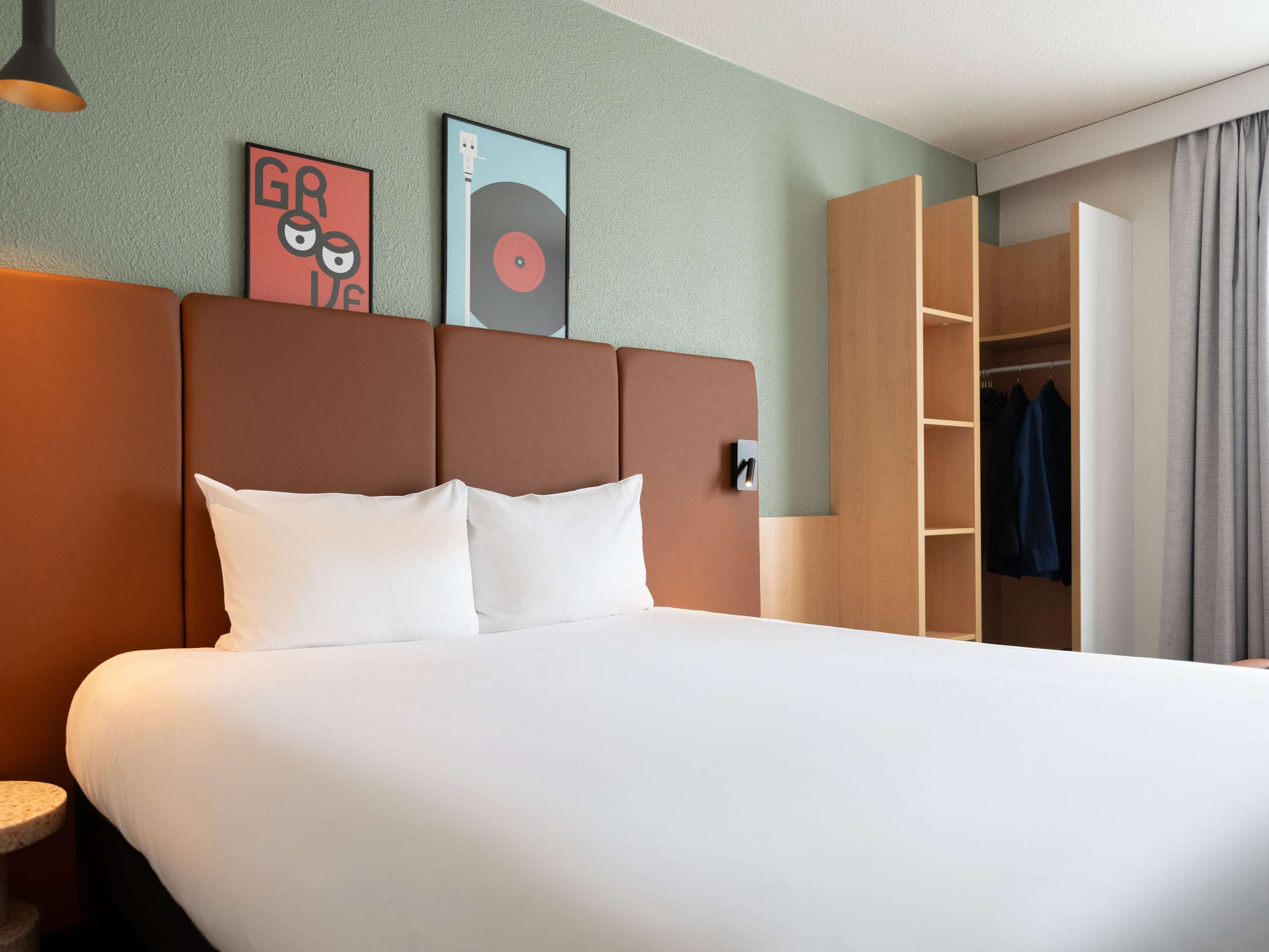 ibis Paris Gare de Lyon Ledru Rollin 12ème — 9/30