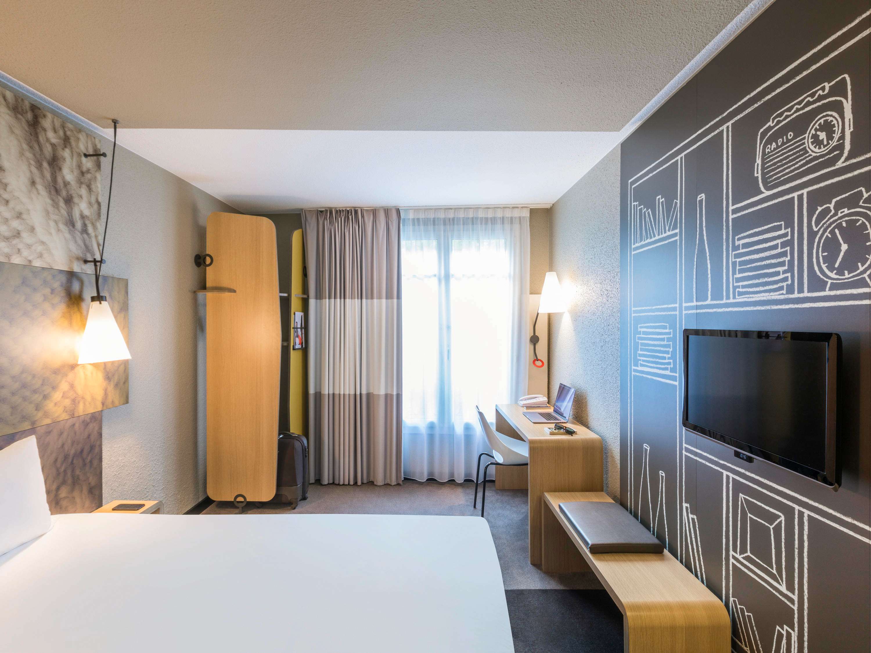ibis Paris Gare de Lyon Ledru Rollin 12ème — 13/30