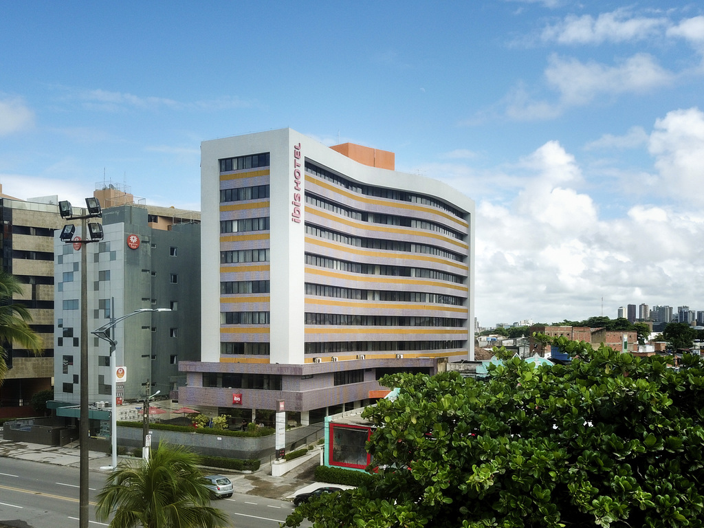 ibis Maceio Pajucara - Image 1