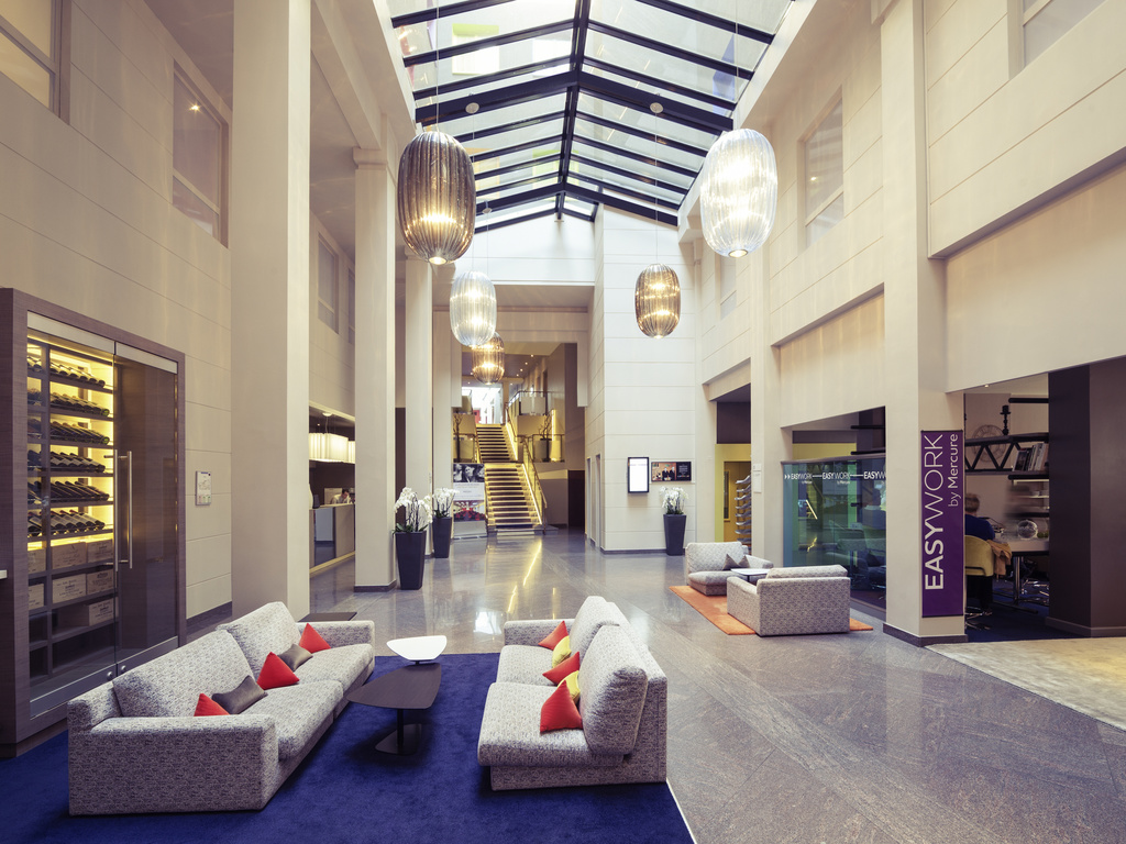 Mercure Nantes Centre Grand Hotel Hotel - Image 3