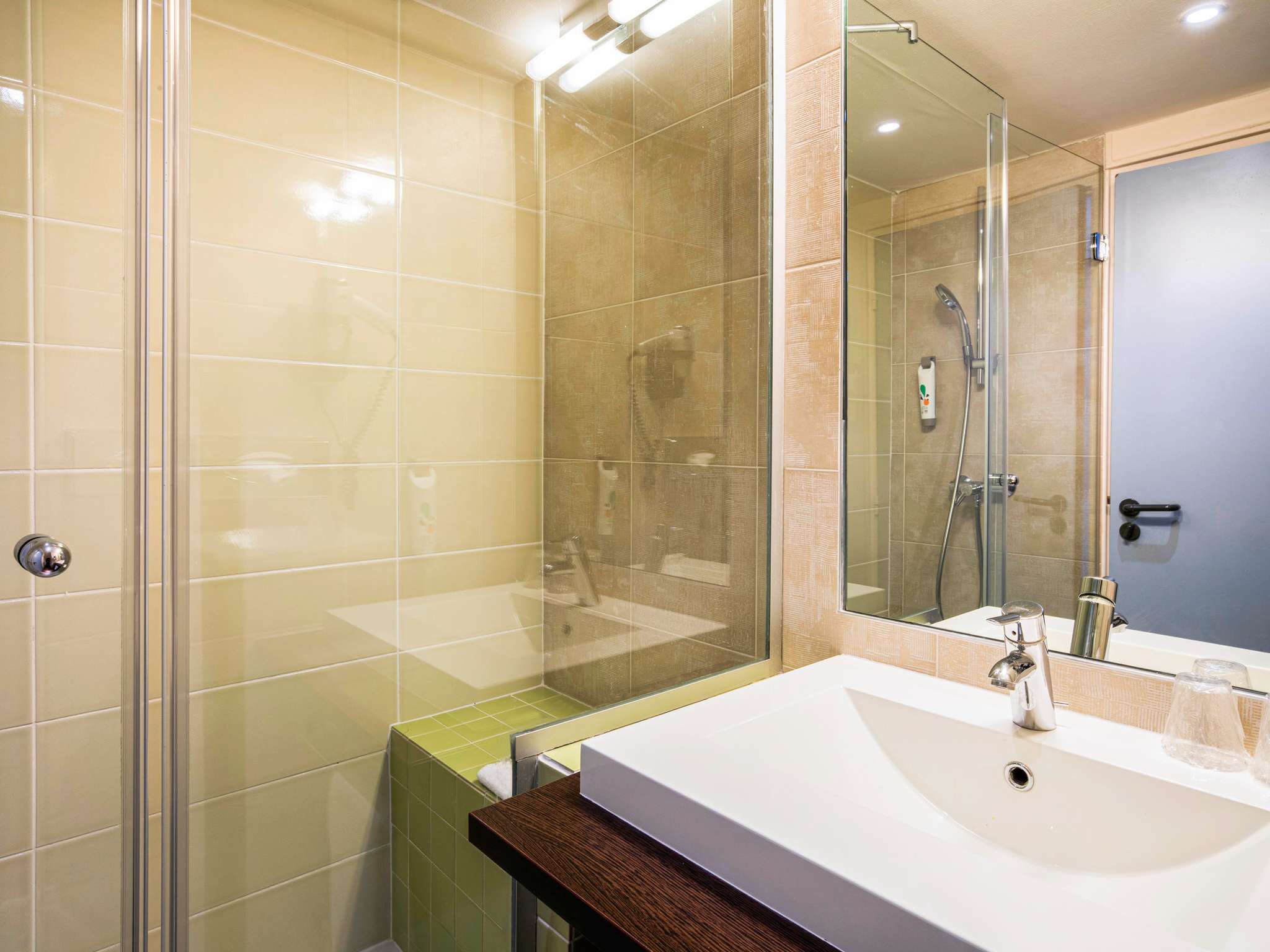 Foto - ibis Styles Evry Courcouronnes Hotel and Events