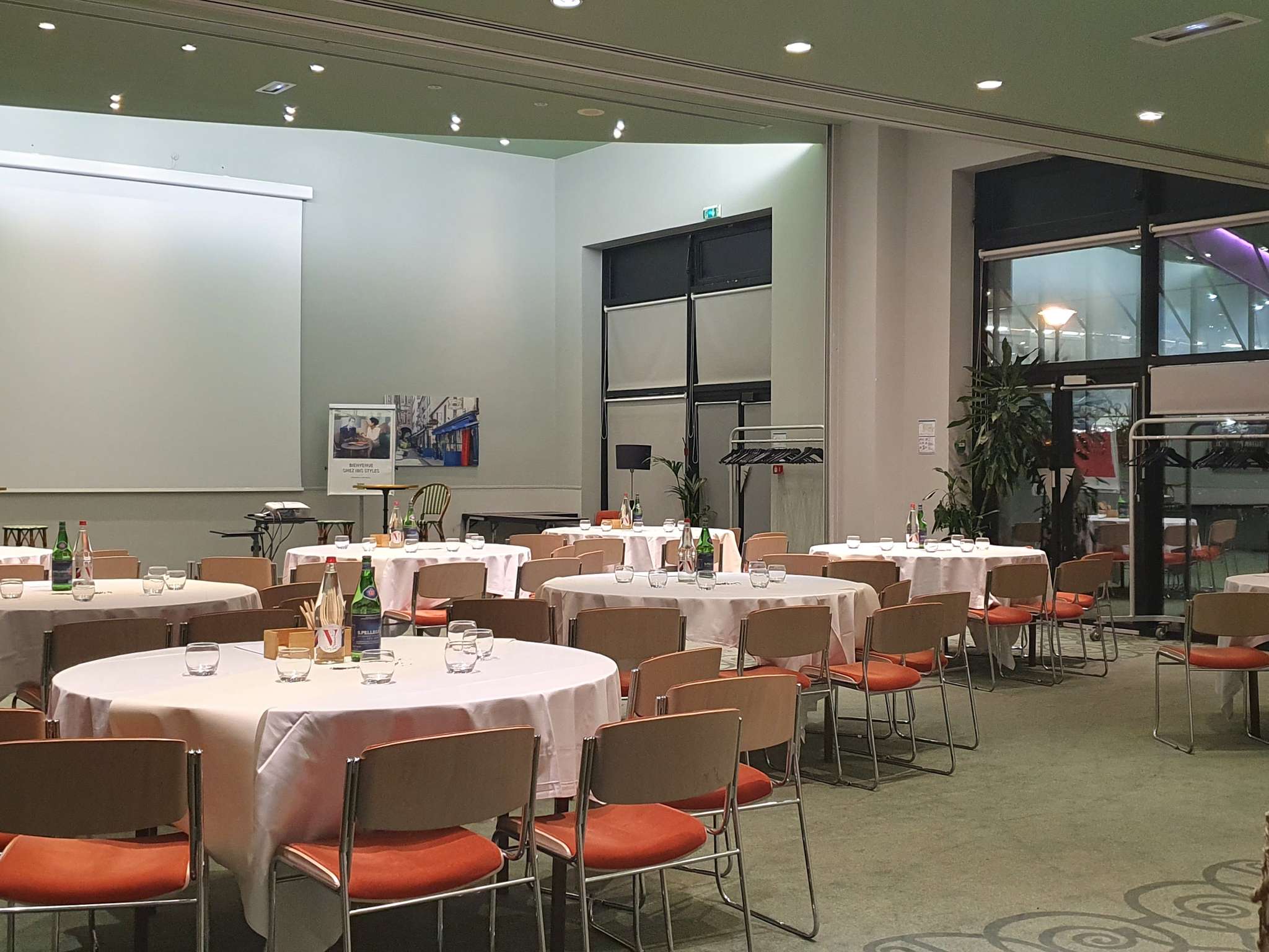 Foto - ibis Styles Evry Courcouronnes Hotel and Events