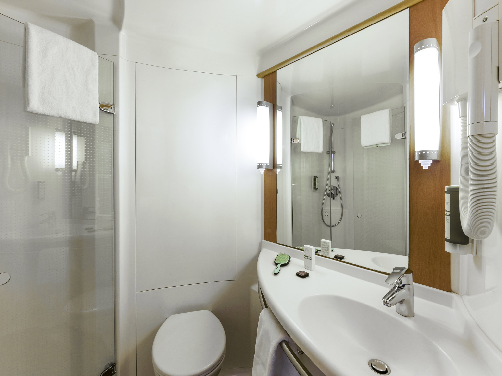 Foto - ibis Zurich Adliswil