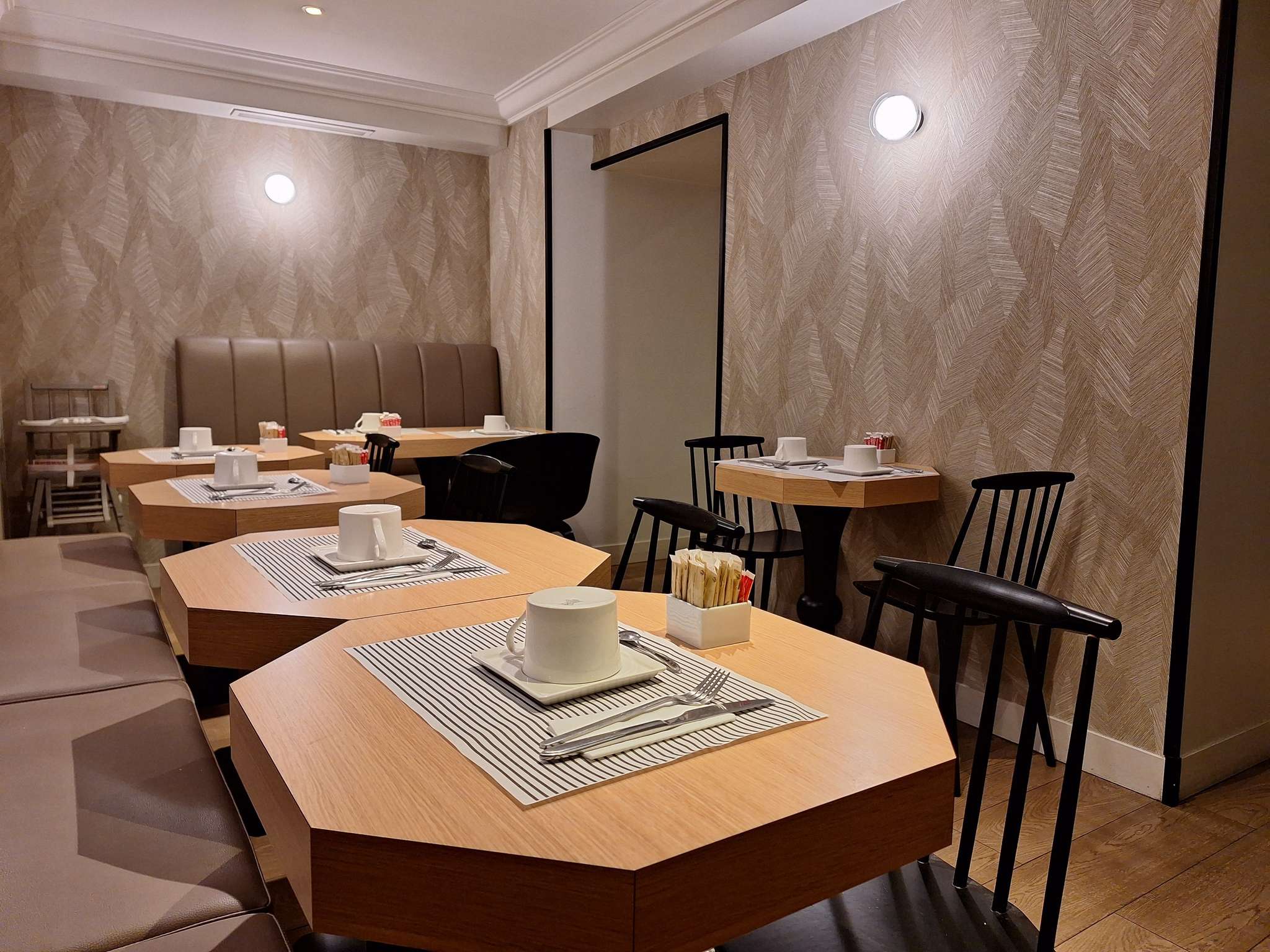 Photo - Arc De Triomphe