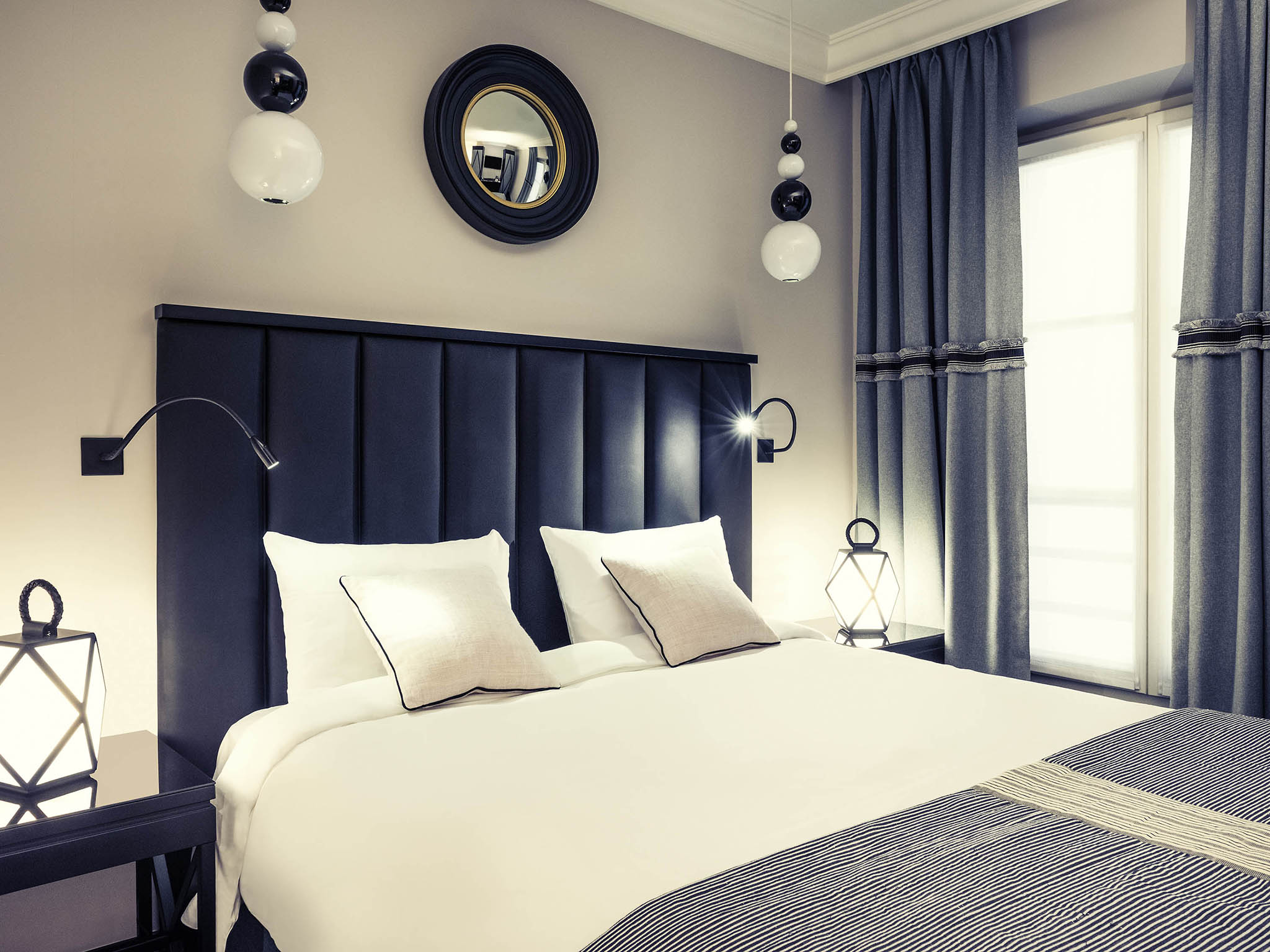 Photo - Arc De Triomphe