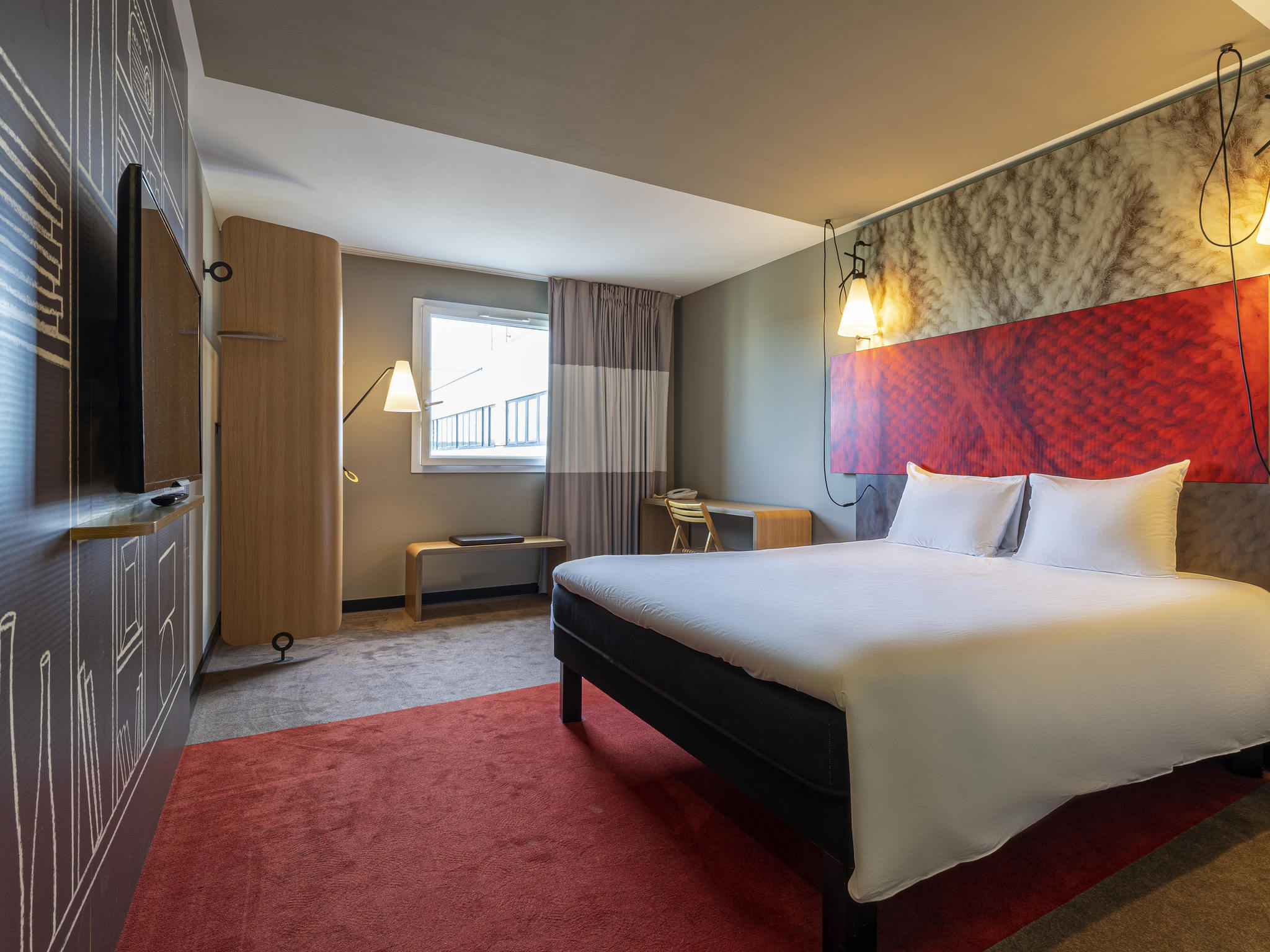 Photo - ibis Paris Pantin Eglise