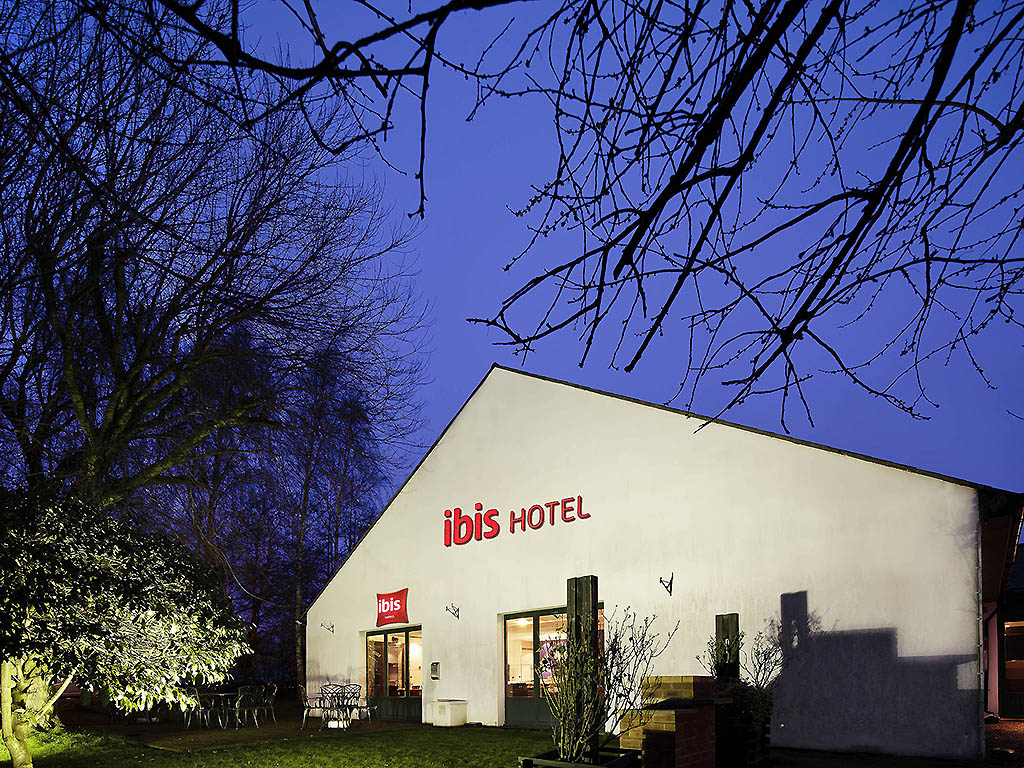 ibis Coventry South - Image 1