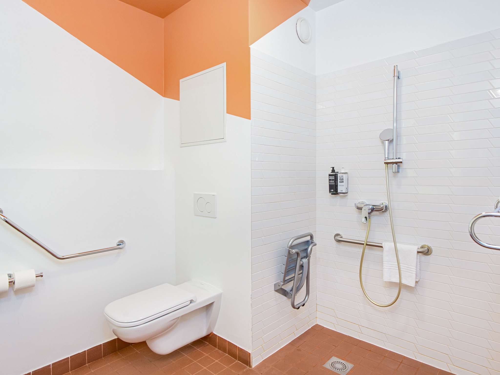 Foto - ibis Styles Toulon Centre Port