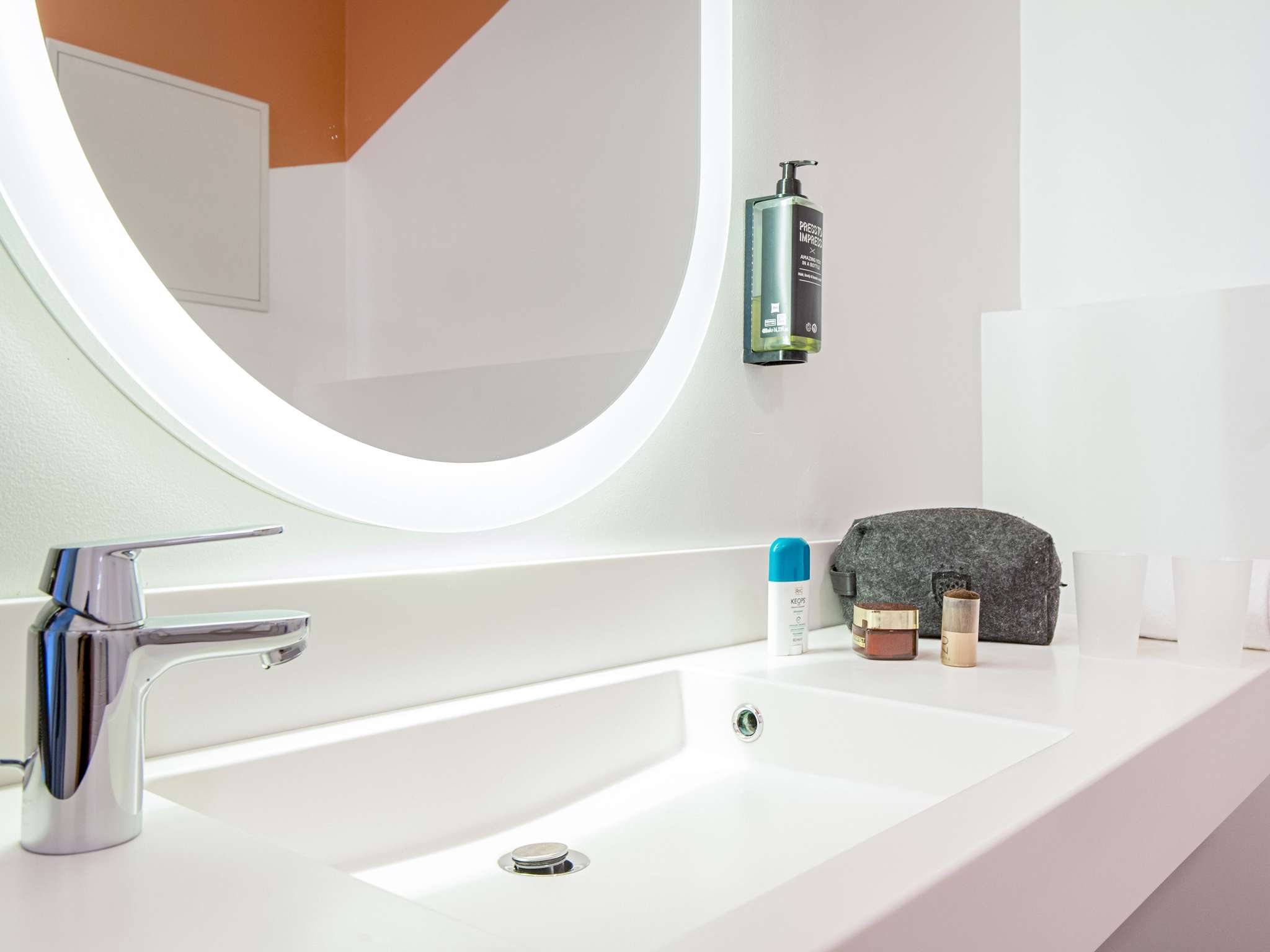 Foto - ibis Styles Toulon Centre Port