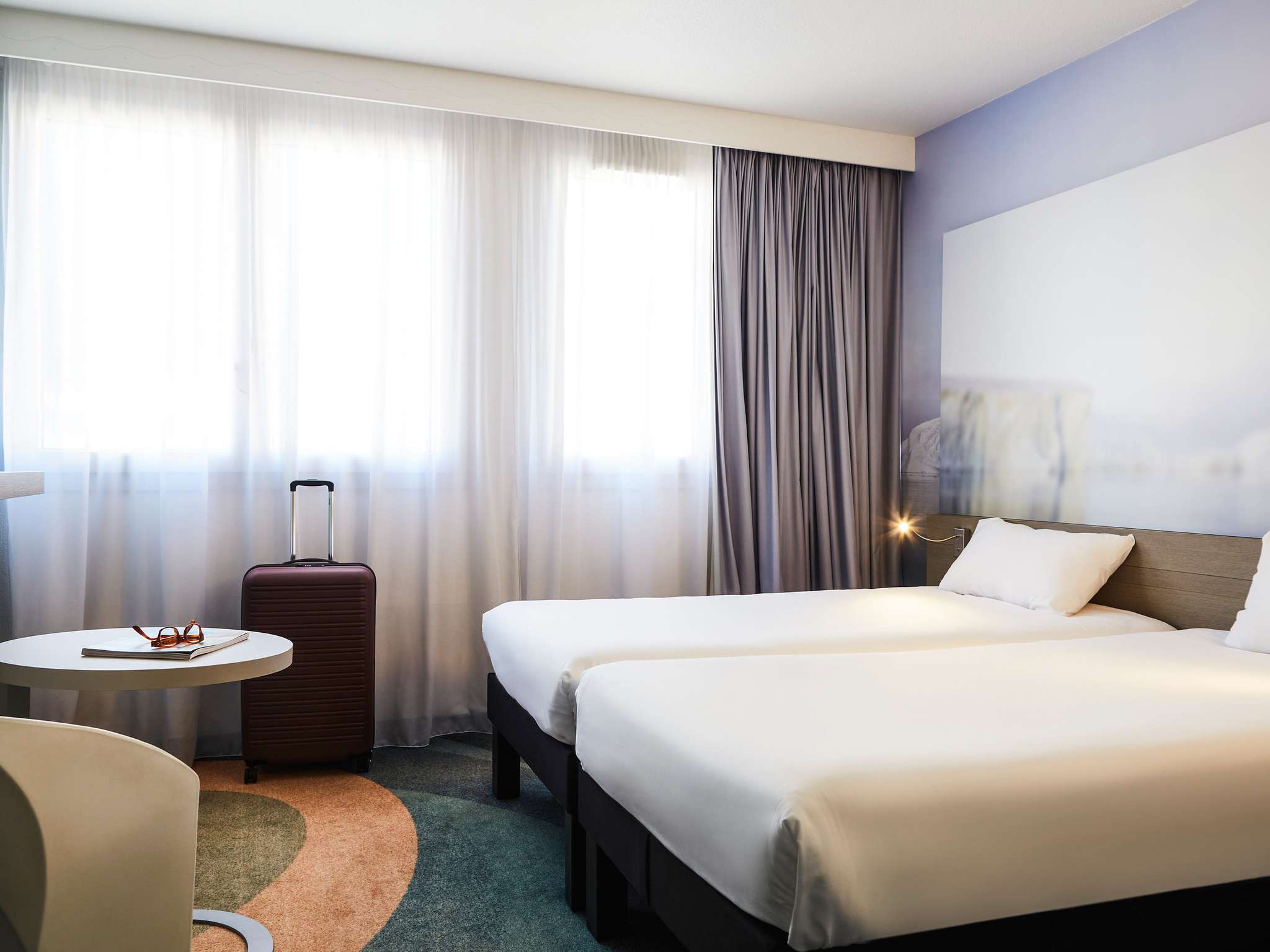 Photo - ibis Styles Toulon Centre Port