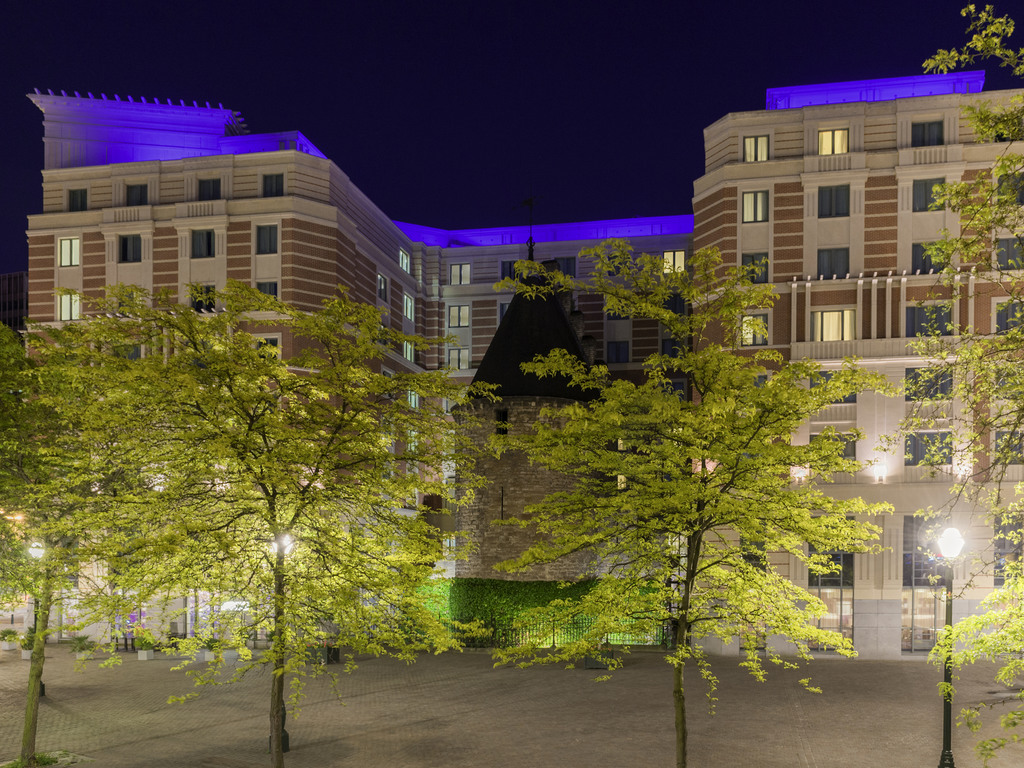 Novotel Brussels City Centre - Image 1