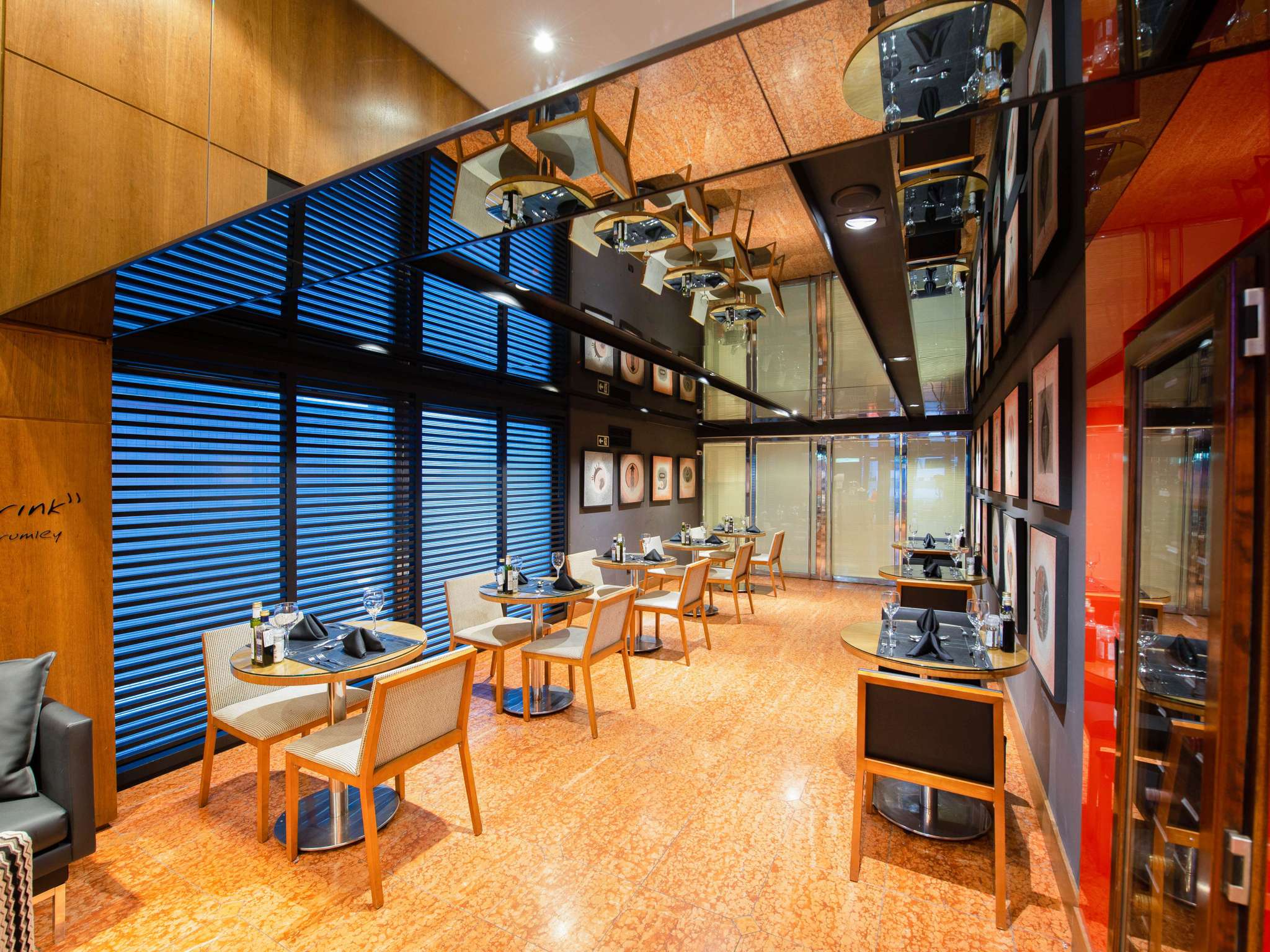 Photo - Mercure Curitiba Batel