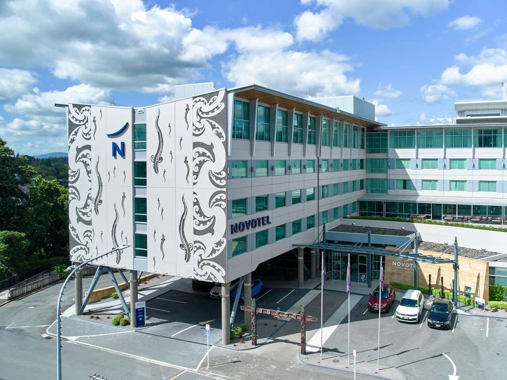 Novotel Hamilton Tainui - Image 1