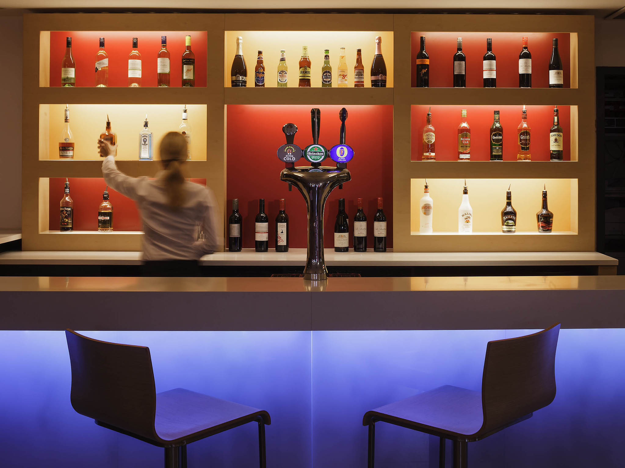 Photo - ibis London Docklands Canary Wharf