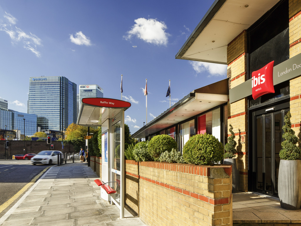 Ibis London Docklands Canary Wharf - Image 4