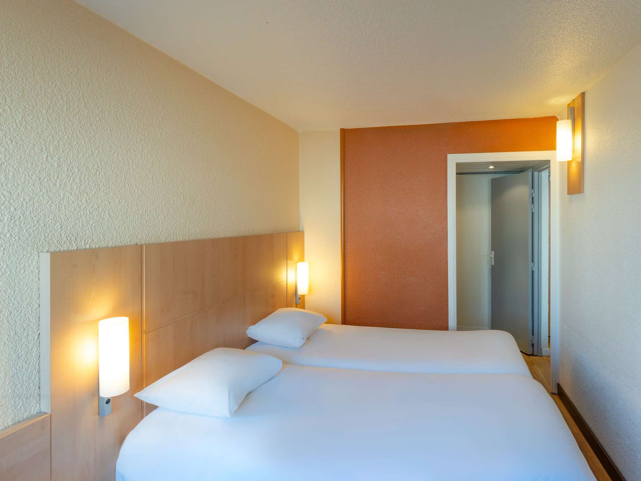Photo - ibis Paris 17 Clichy-Batignolles