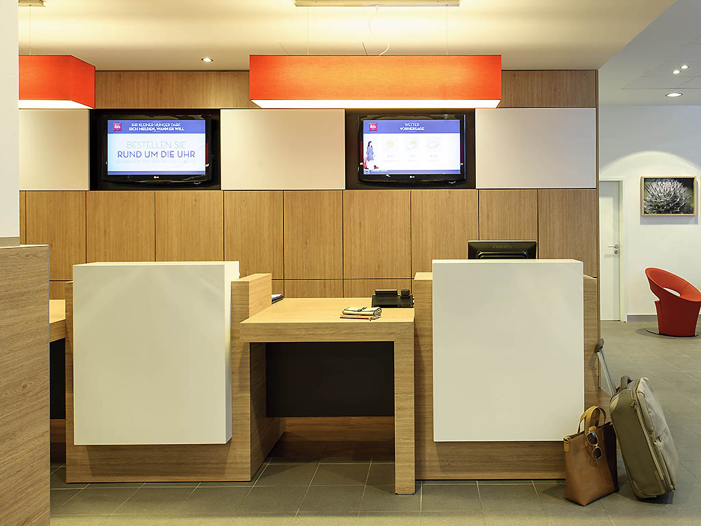 ibis Stuttgart City - Image 4
