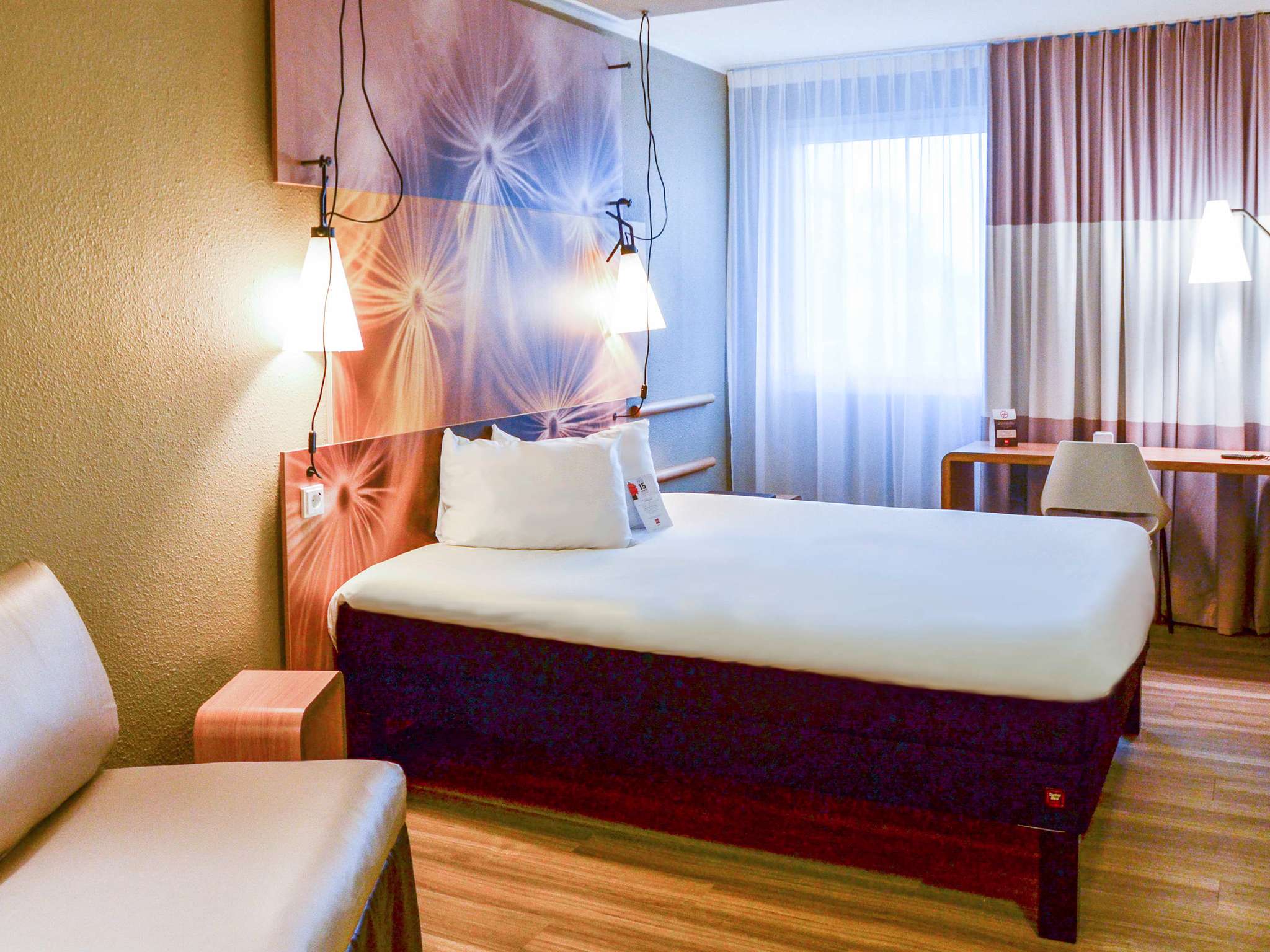 Günstiges Hotel Frankfurt Flughafen Mit Shuttle Service all.accor.com