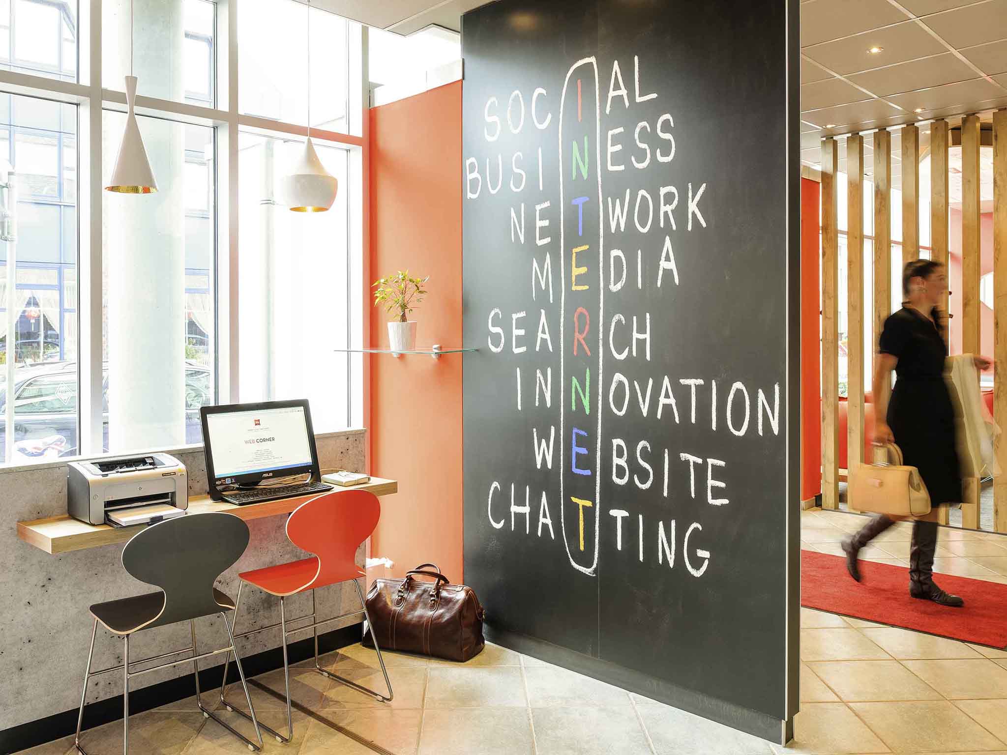 Photo - ibis Luebeck City