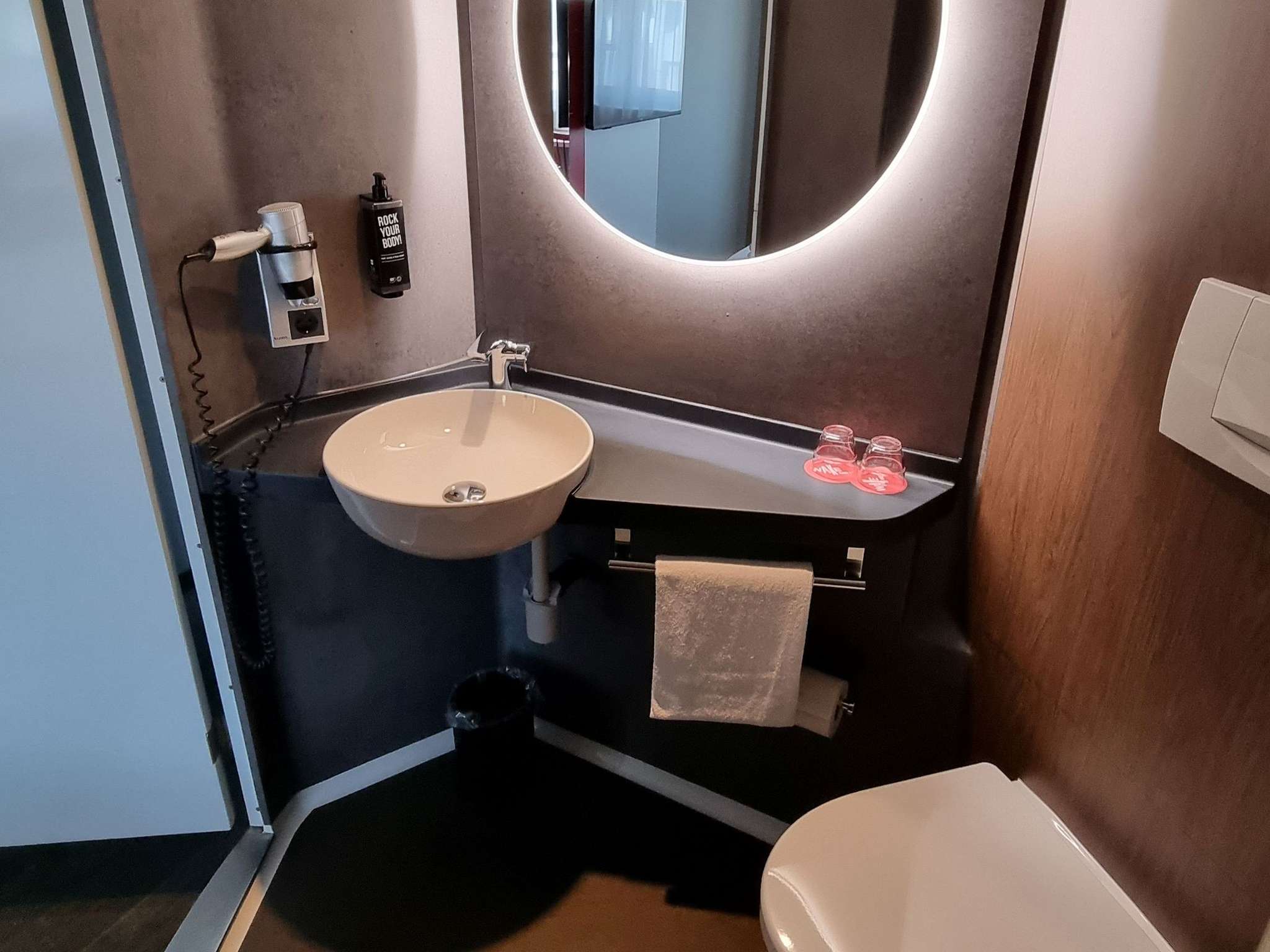 Photo - ibis Luebeck City