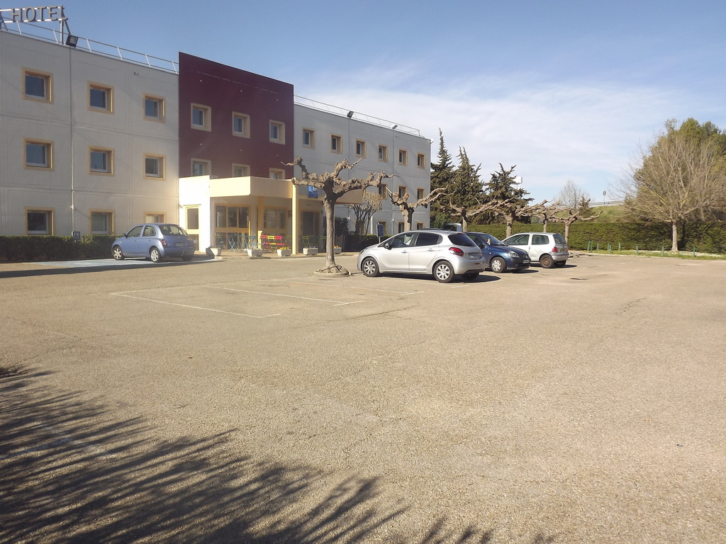 ibis budget Nîmes Caissargues - Image 4