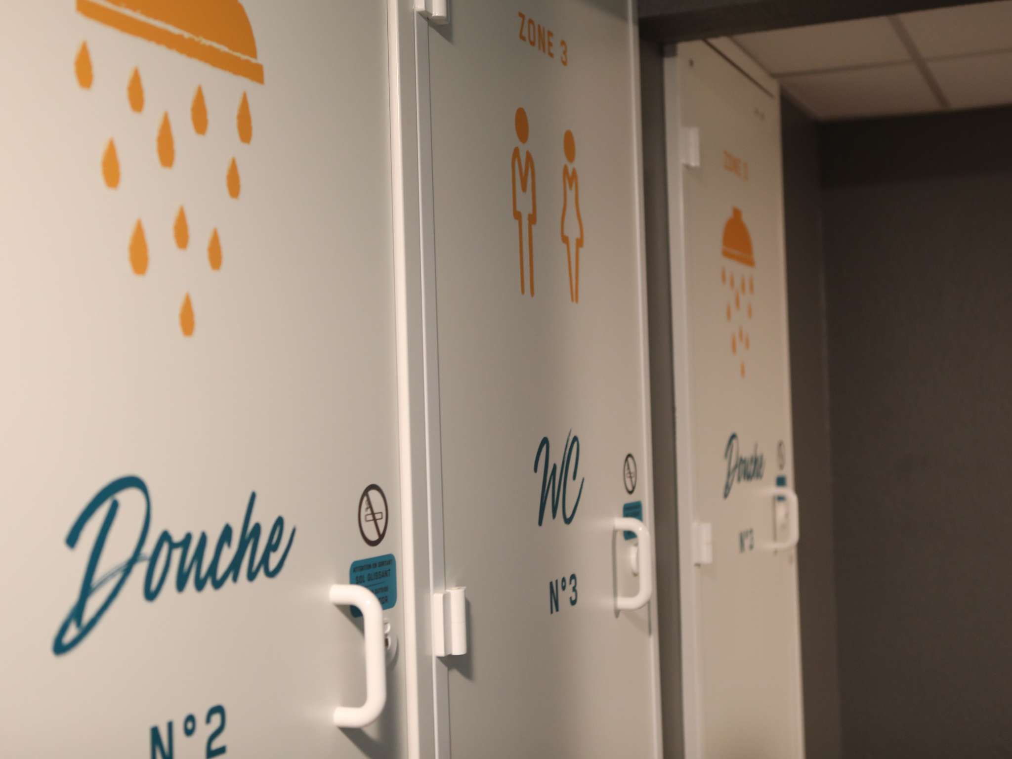 Foto - hotelF1 Orange Centre Echangeur A7 A9