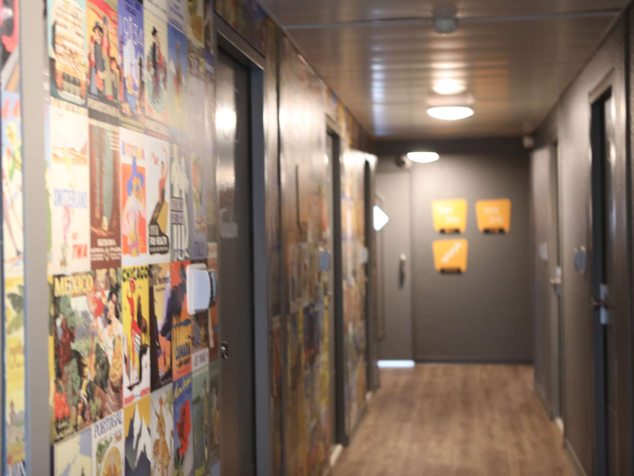 Foto - hotelF1 Orange Centre Echangeur A7 A9