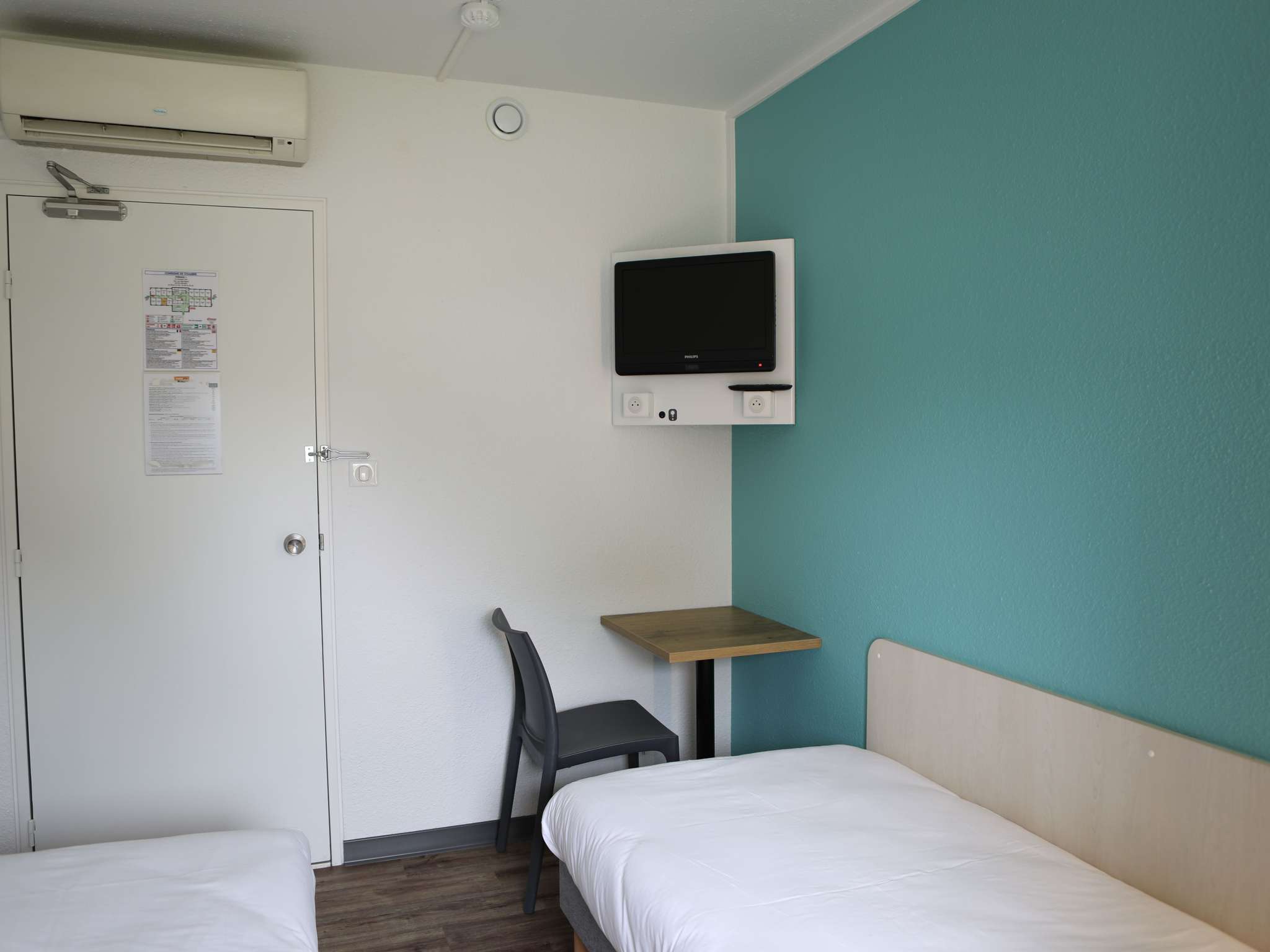 Foto - hotelF1 Orange Centre Echangeur A7 A9